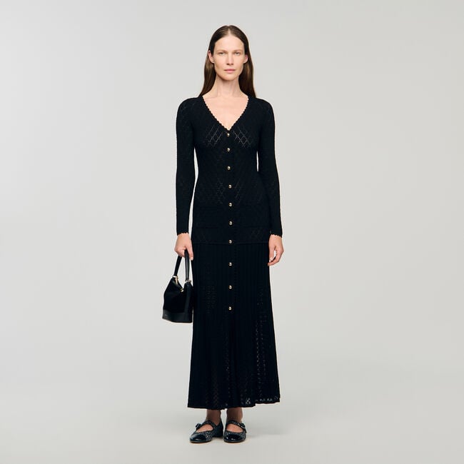 Langes Strickkleid mit Ziermuster