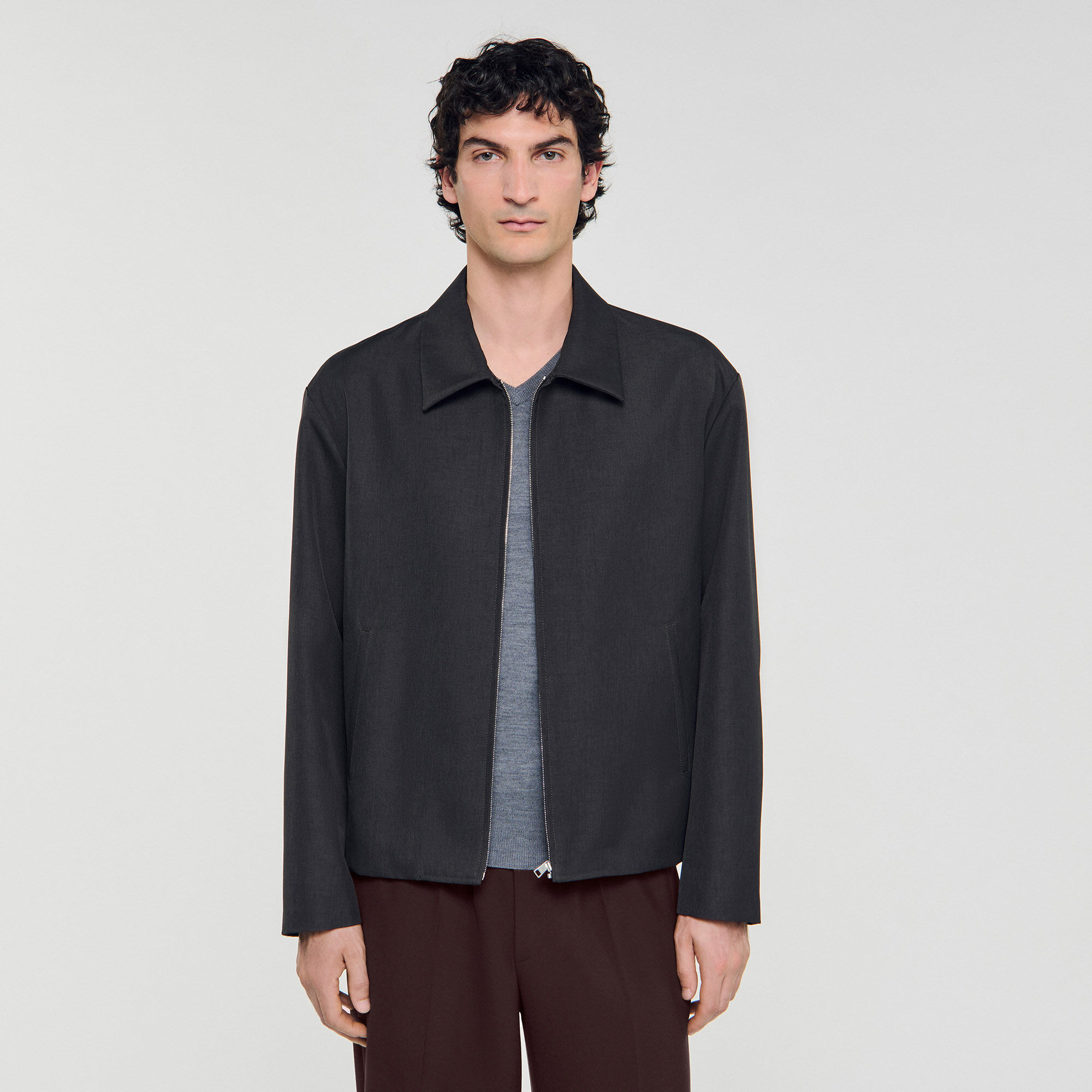 Jacke aus technischem Material