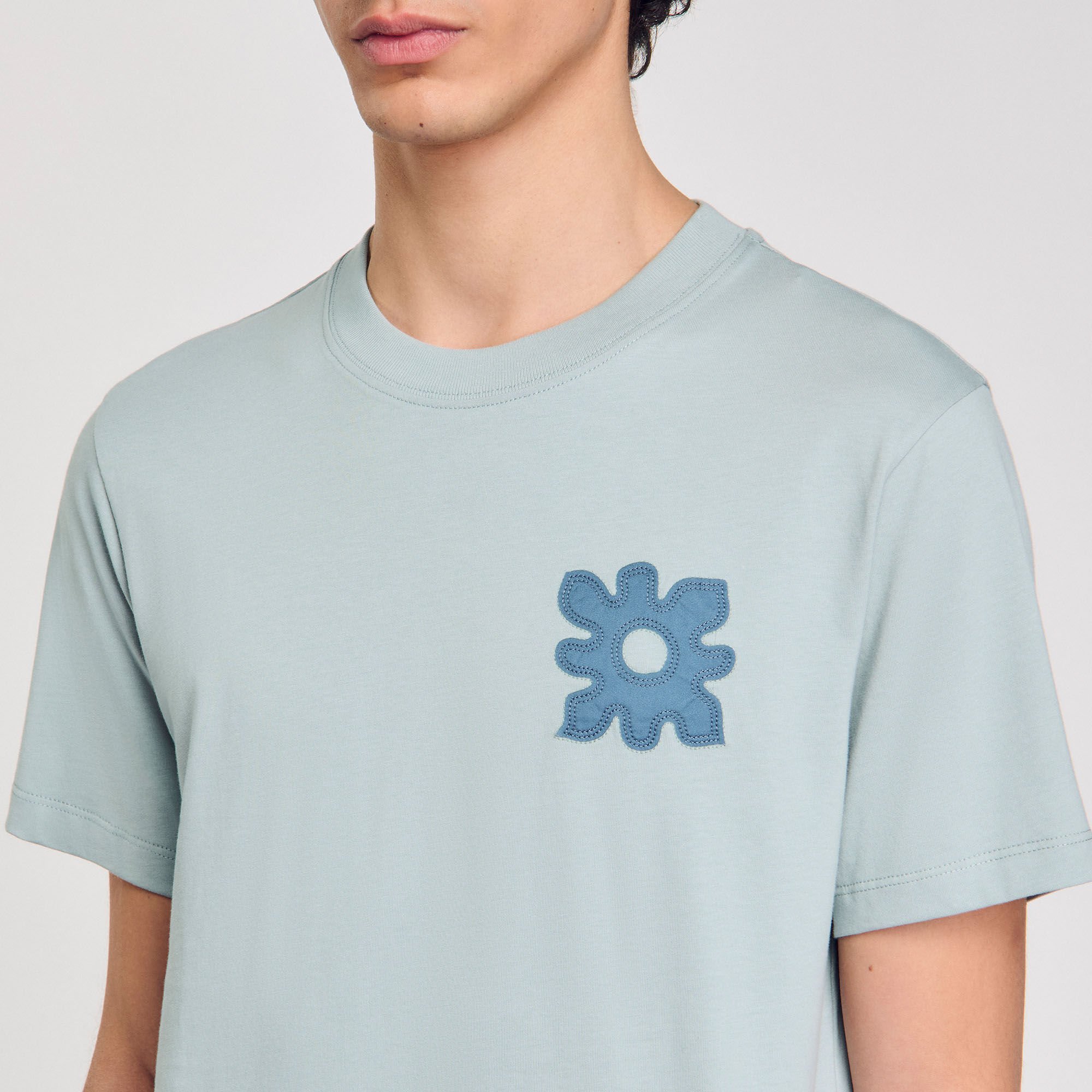 T-shirt with flower detail
