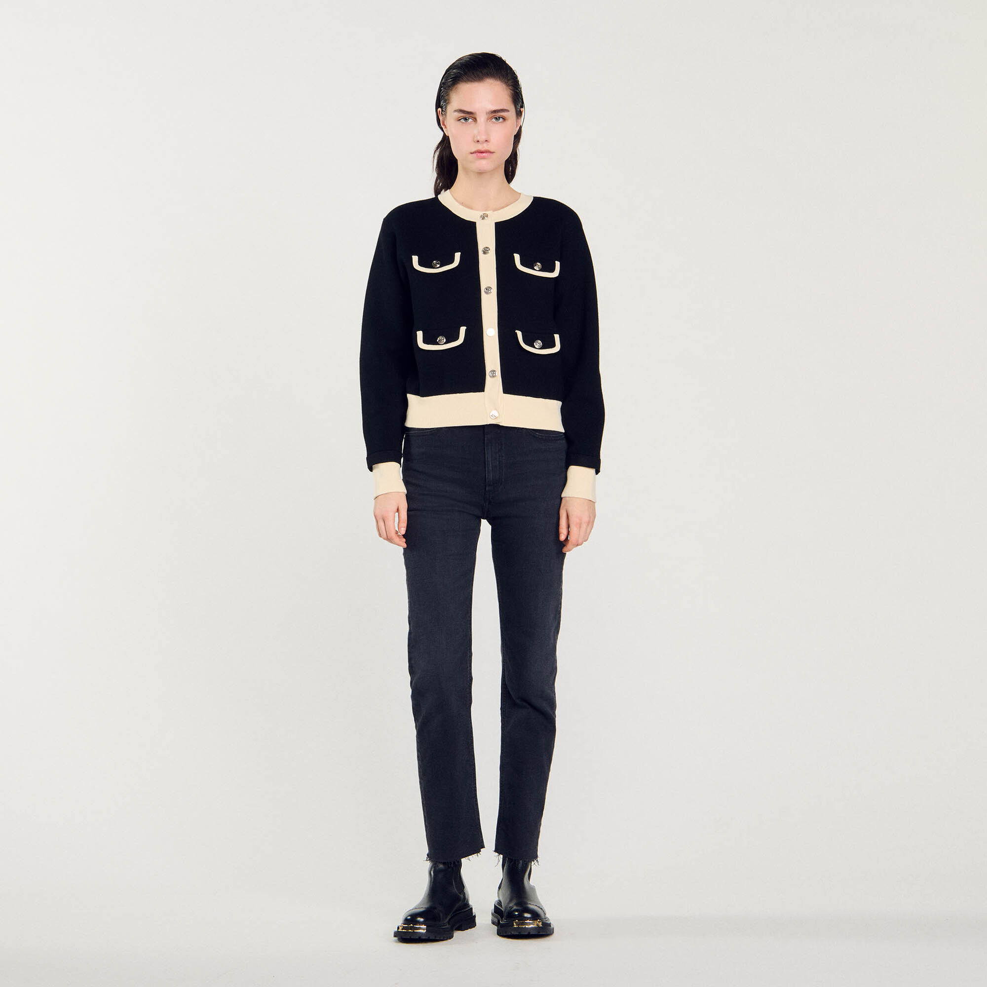 Zweifarbiger Cardigan mit Knöpfen