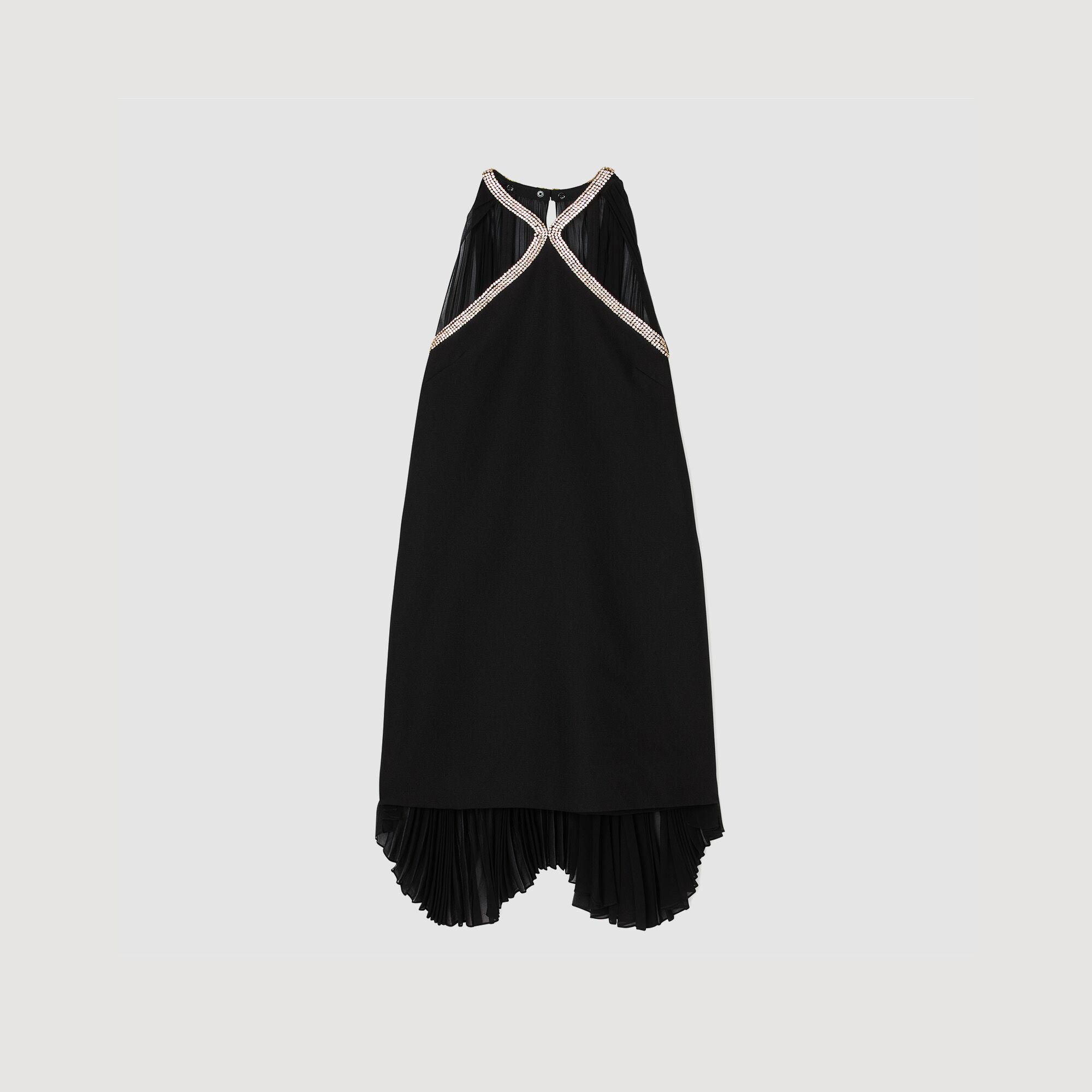 Kurzes Kleid mit Cape und Strass