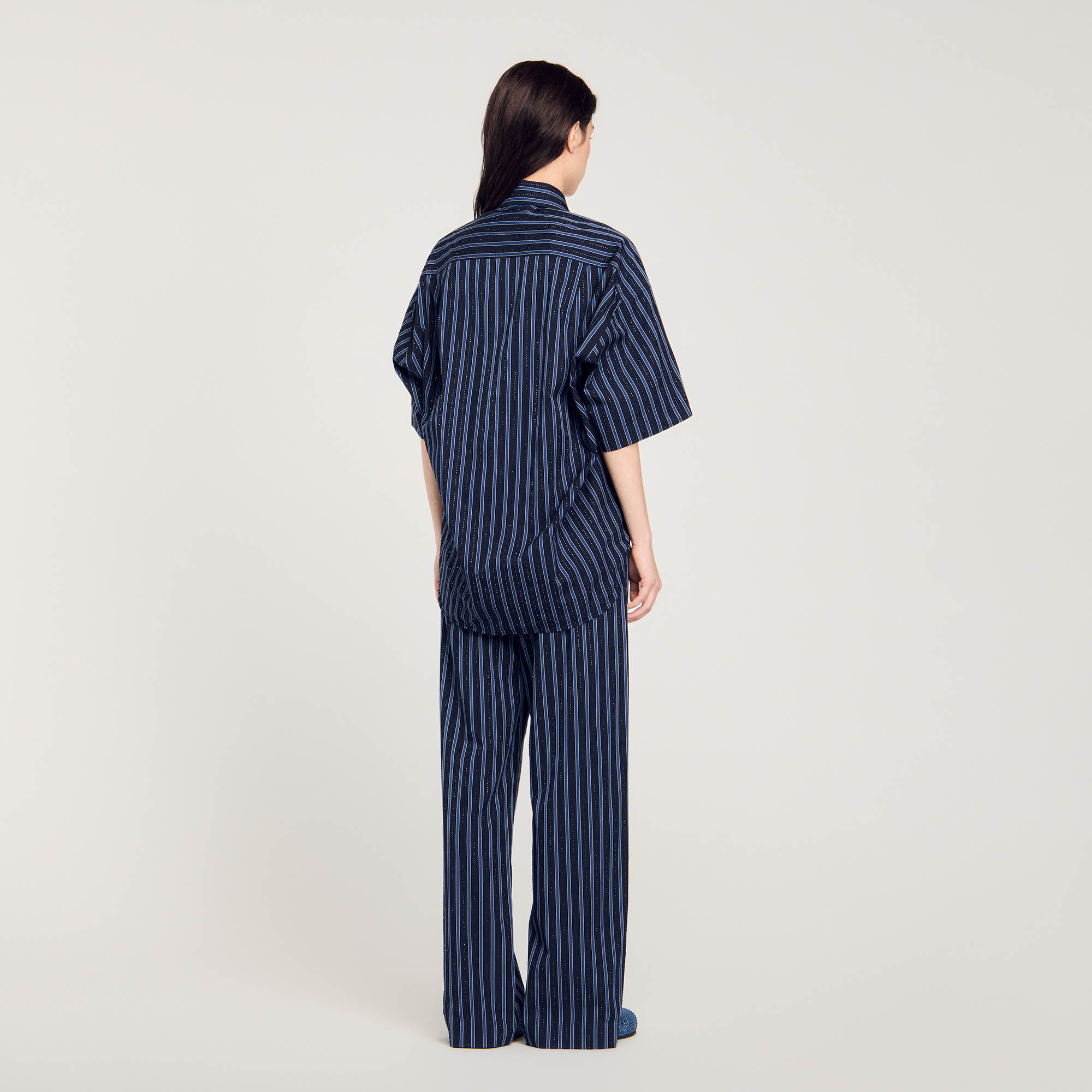 Chemise strassée à cravate