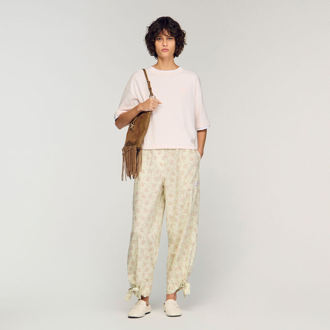 T-shirt &agrave; finitions contrast&eacute;es