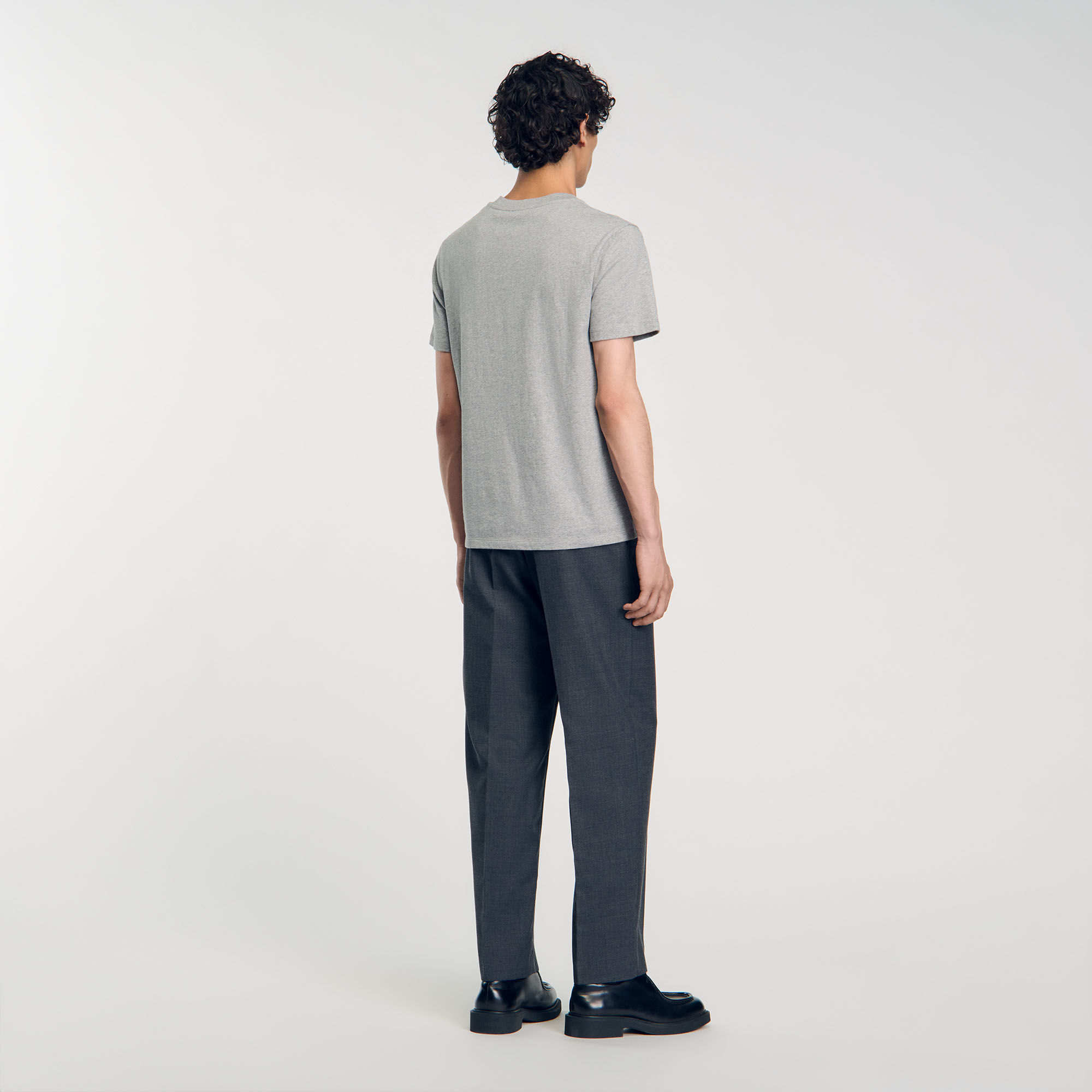 Short-sleeved T-shirt