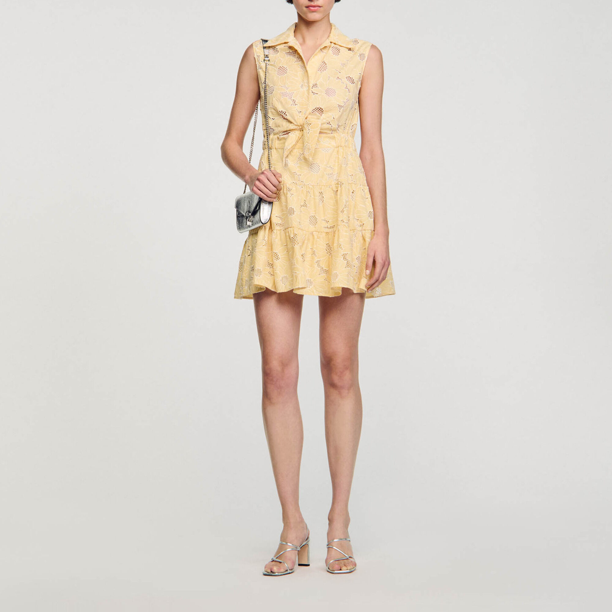 Robe courte brodée cheap