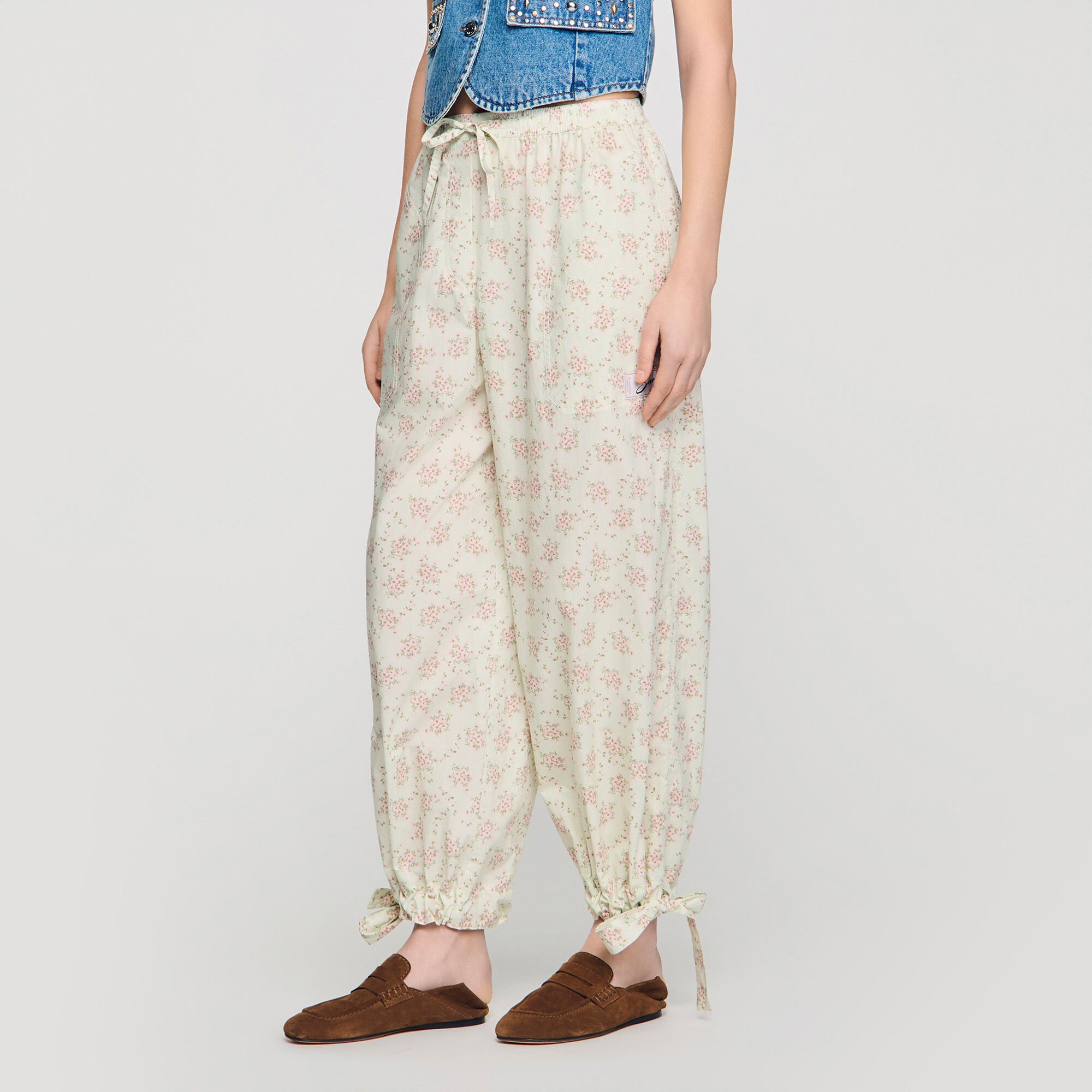 Floral wide-leg trousers