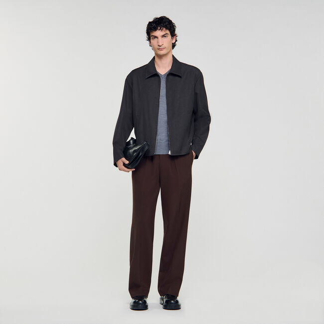 Jacke aus technischem Material