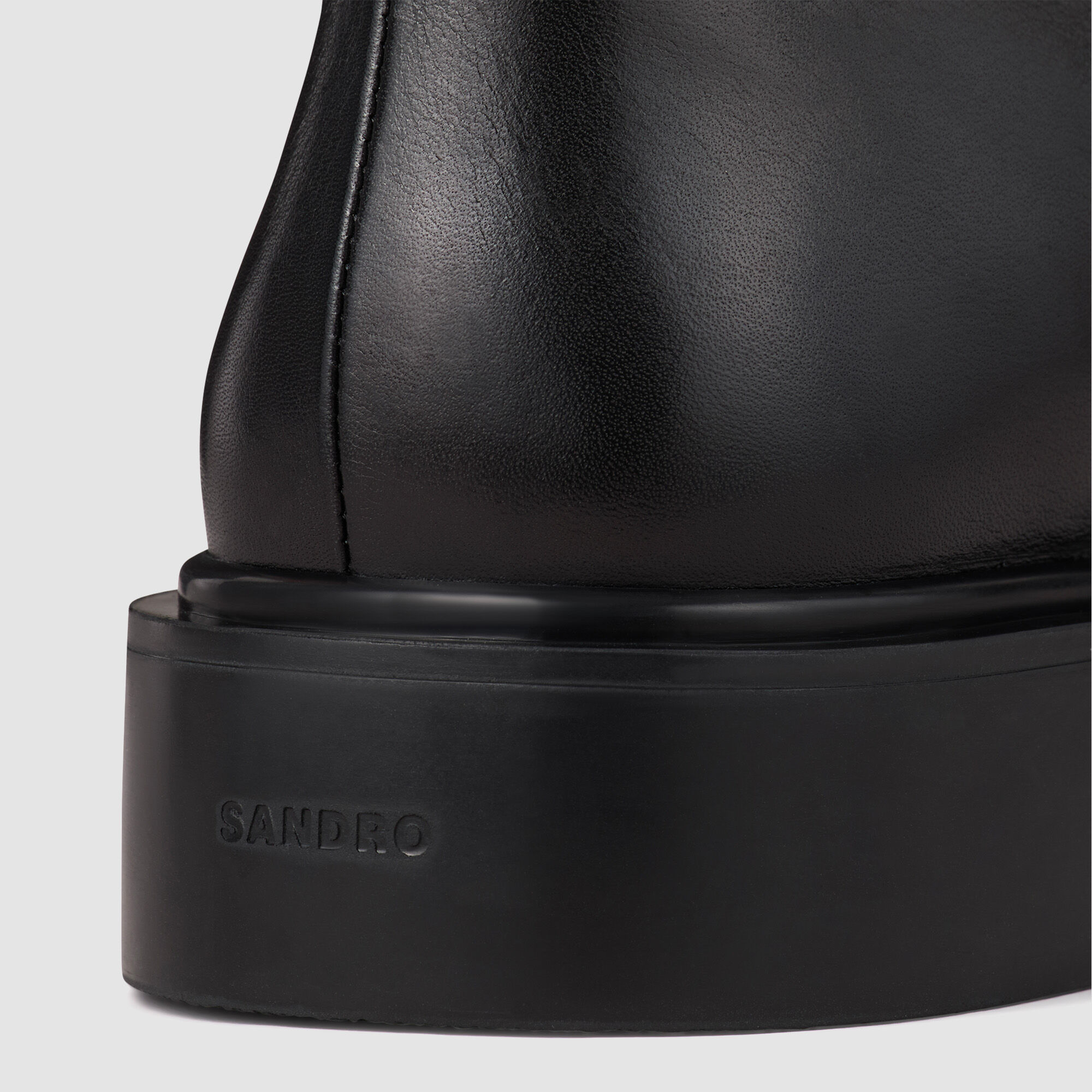 Bottines en cuir zippées