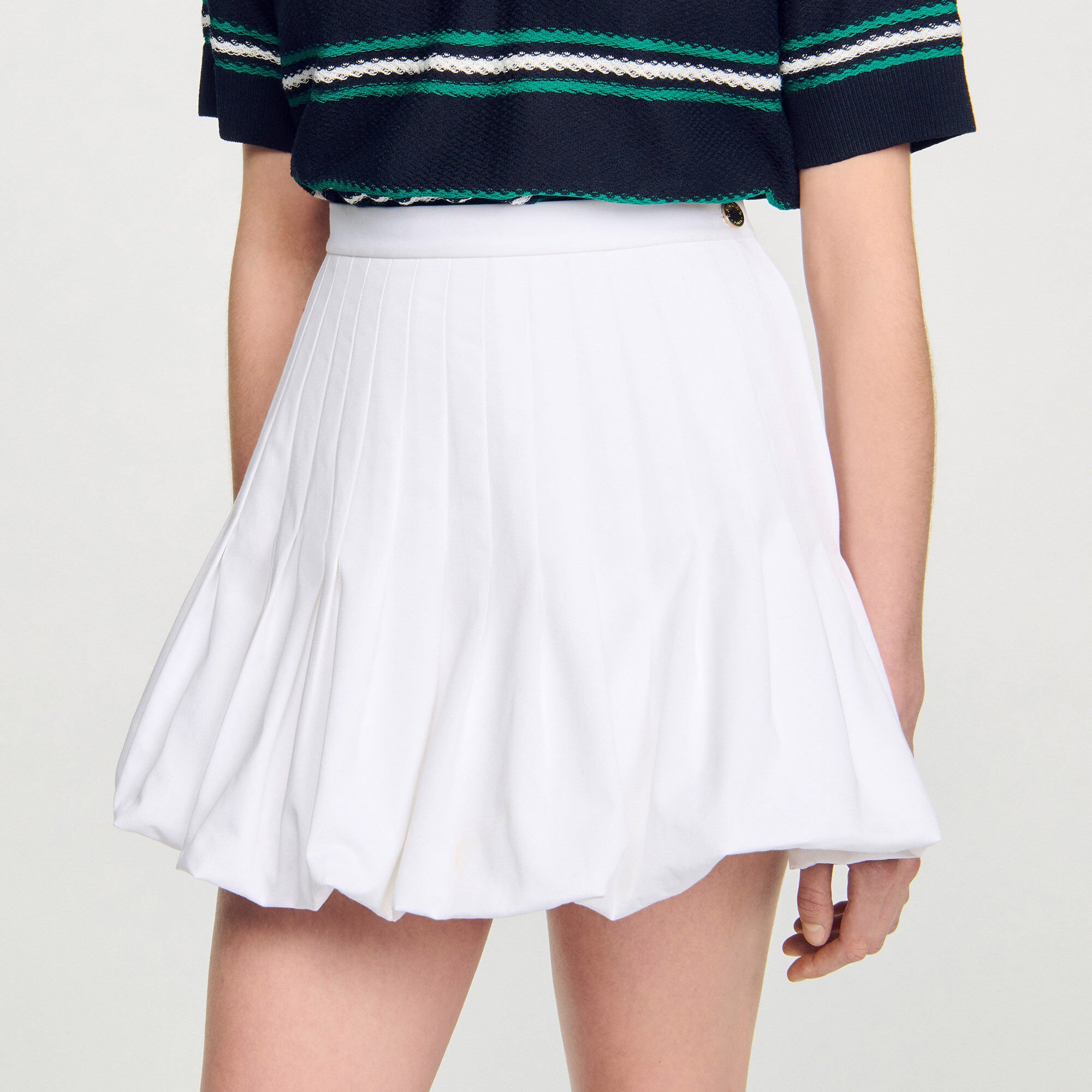 Short bubble skirt