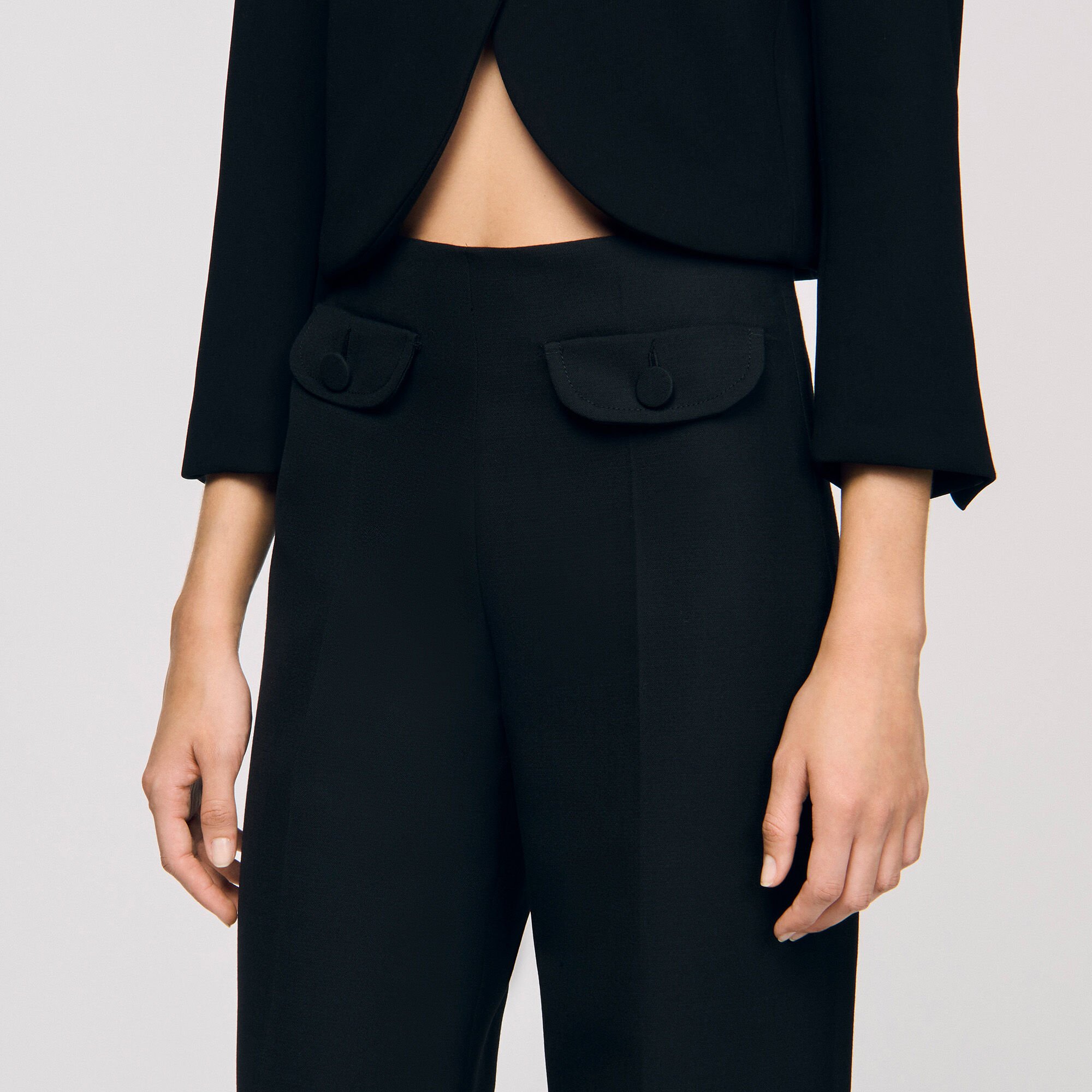 Pocketed trousers