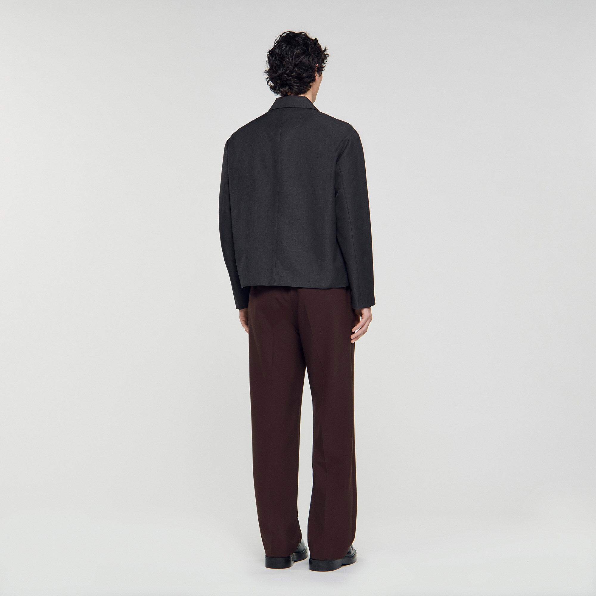 Jacke aus technischem Material