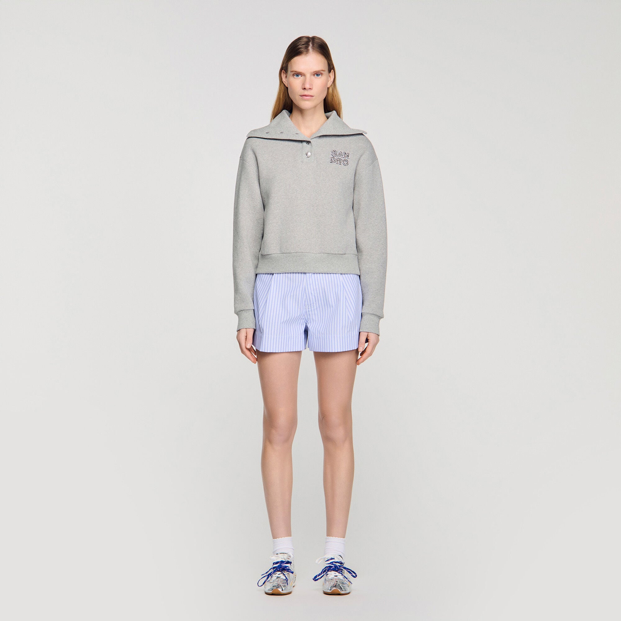 Sweatshirt brod&eacute; &agrave; col vareuse