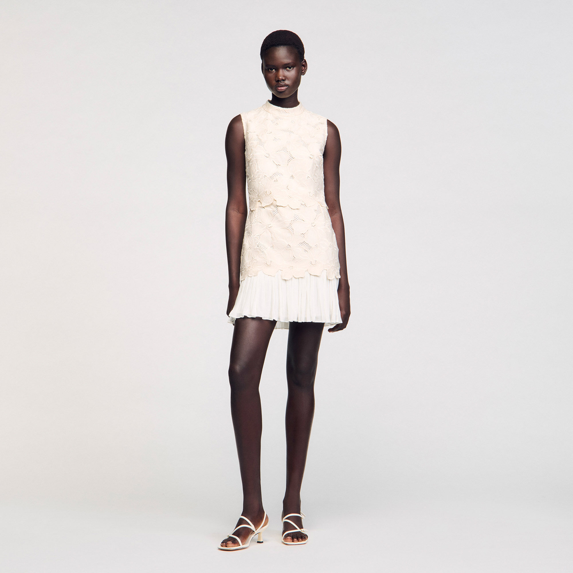 Short guipure dress