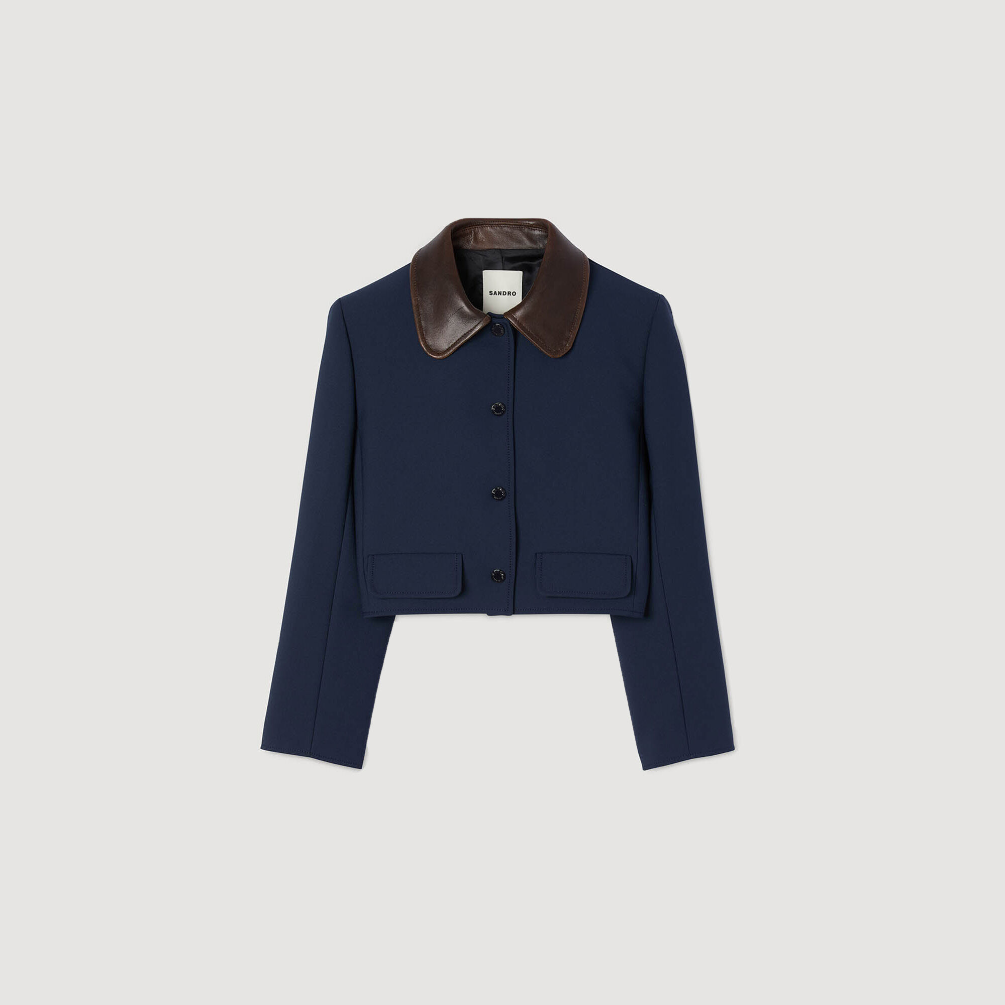 Veste courte à col en cuir 