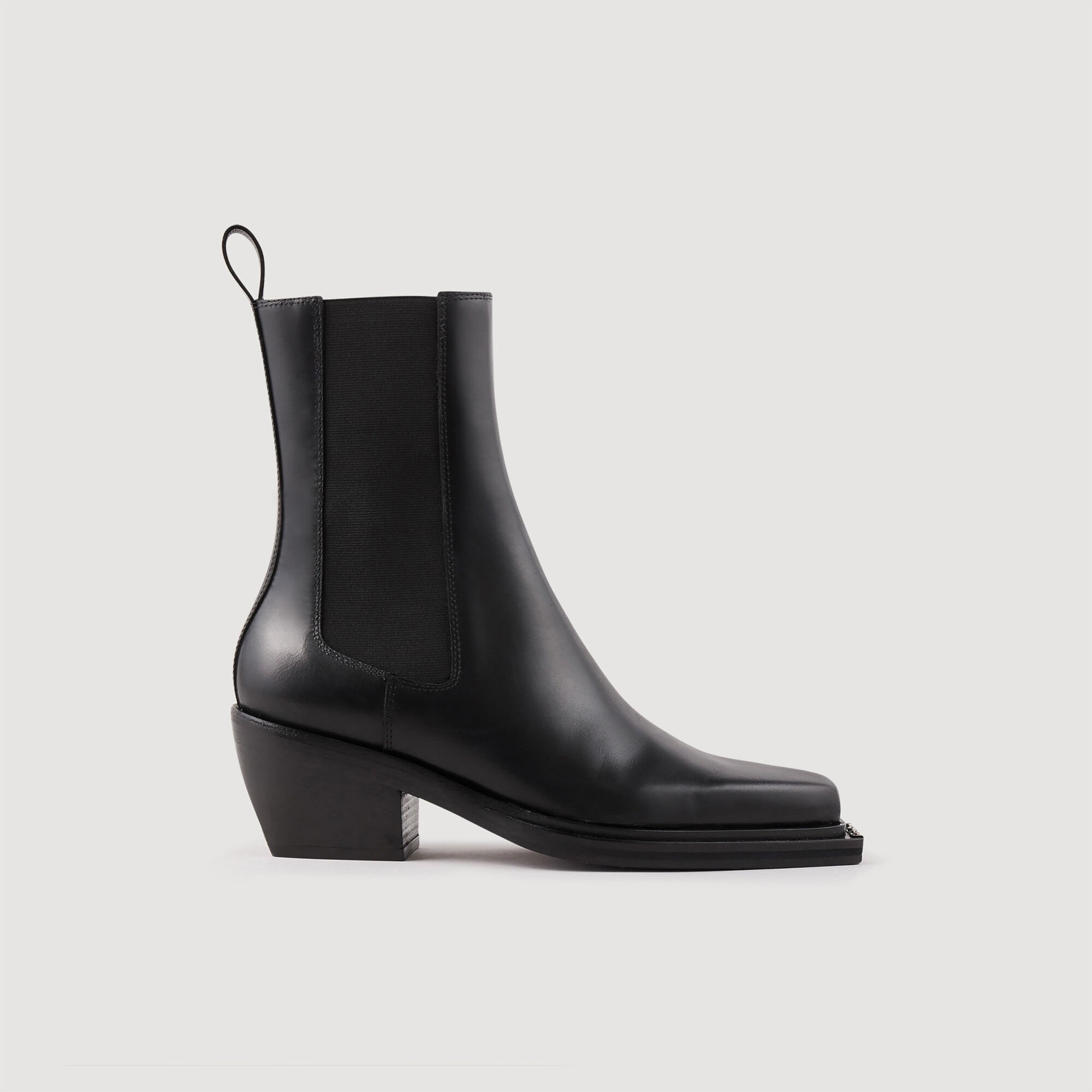 Chelsea boots sandro store