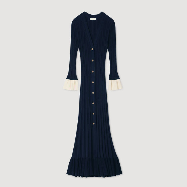 Langes zweifarbiges Strickkleid