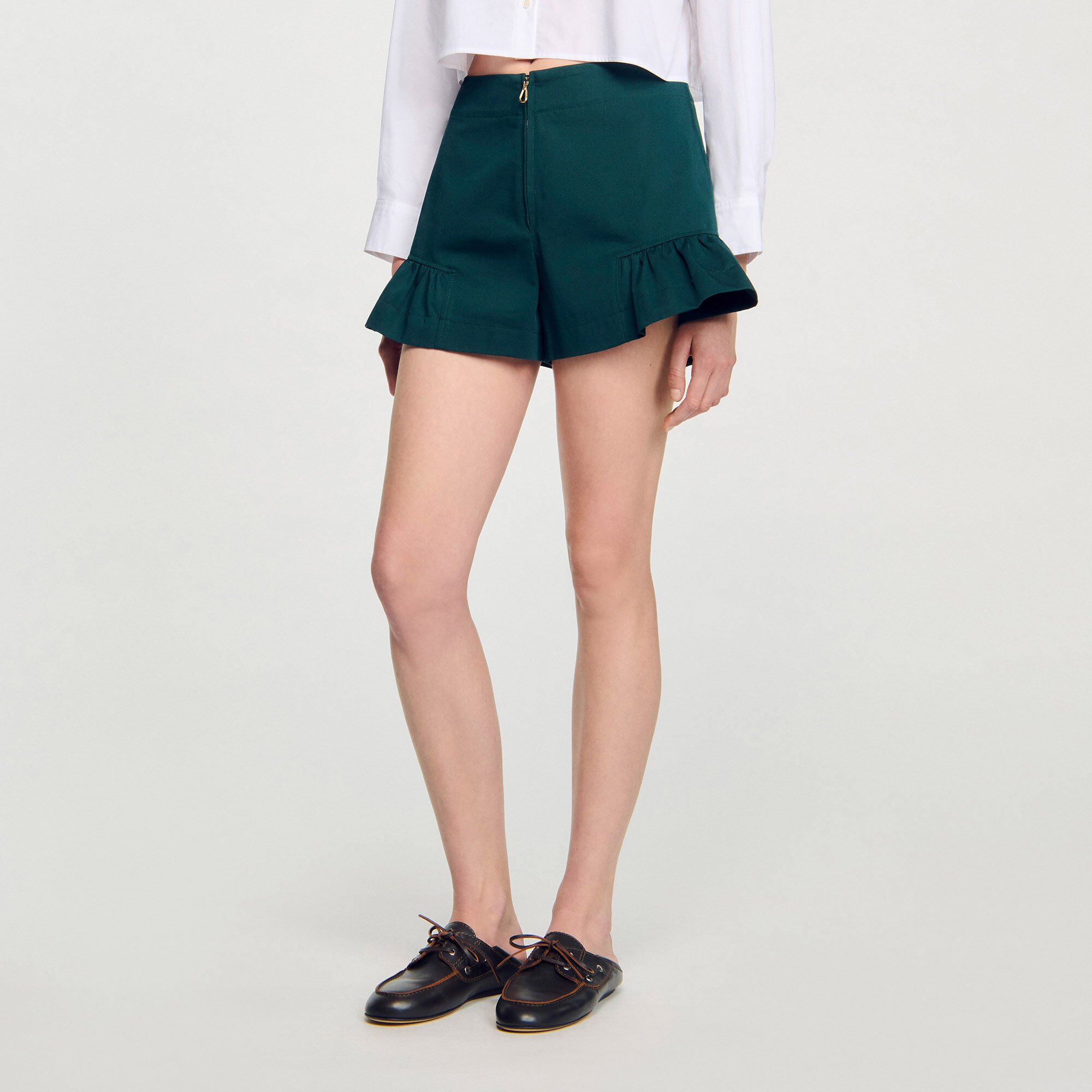 Ruffled shorts