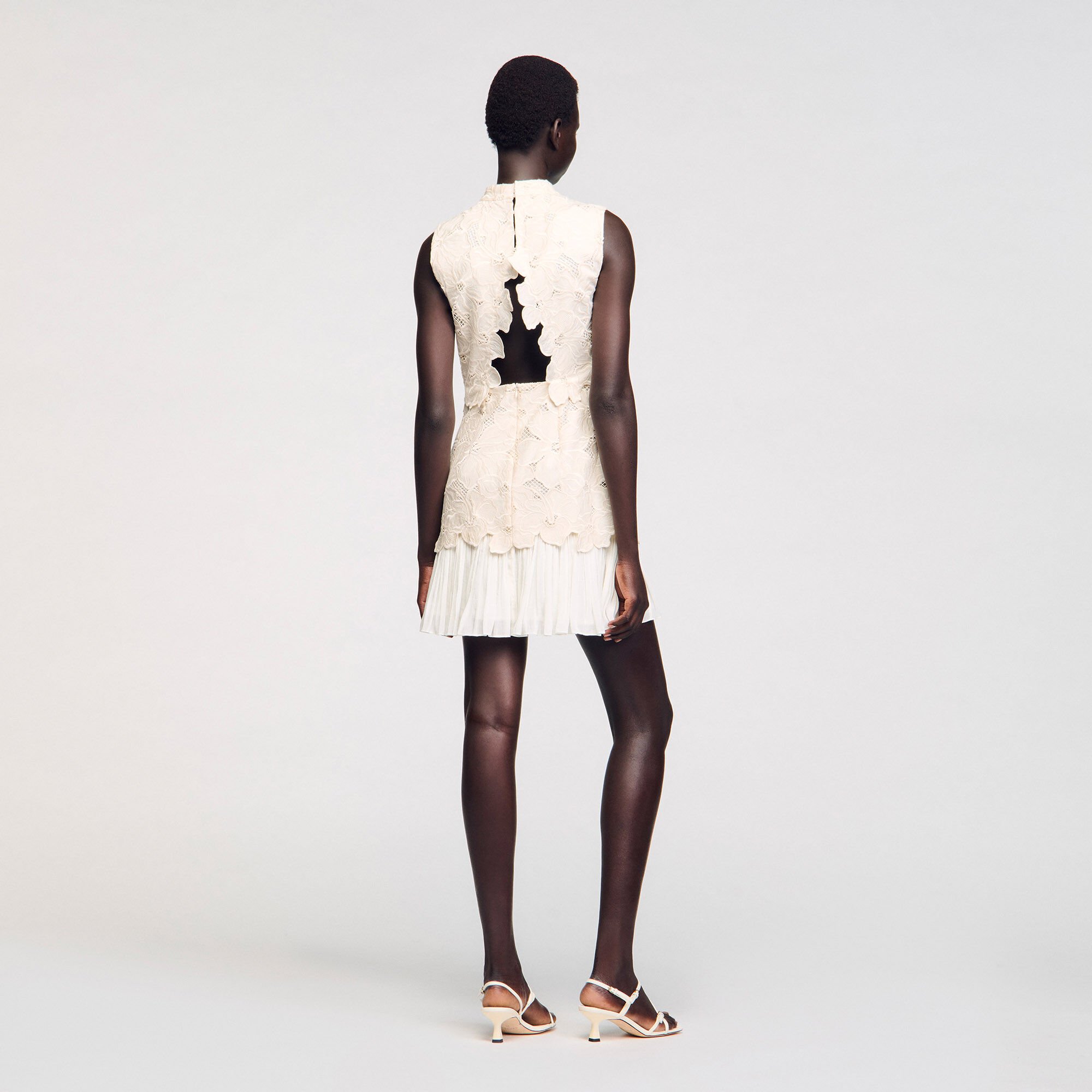 Short guipure dress