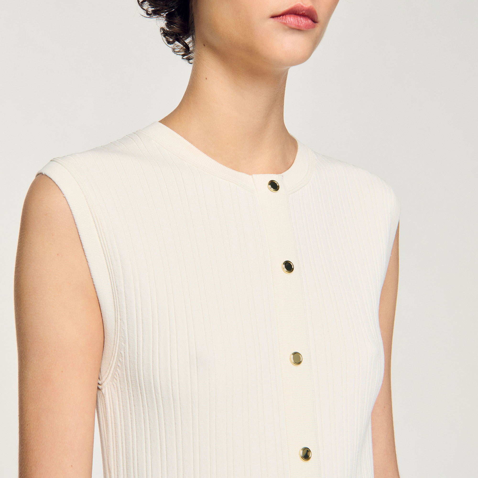 Robe courte en maille côtelée