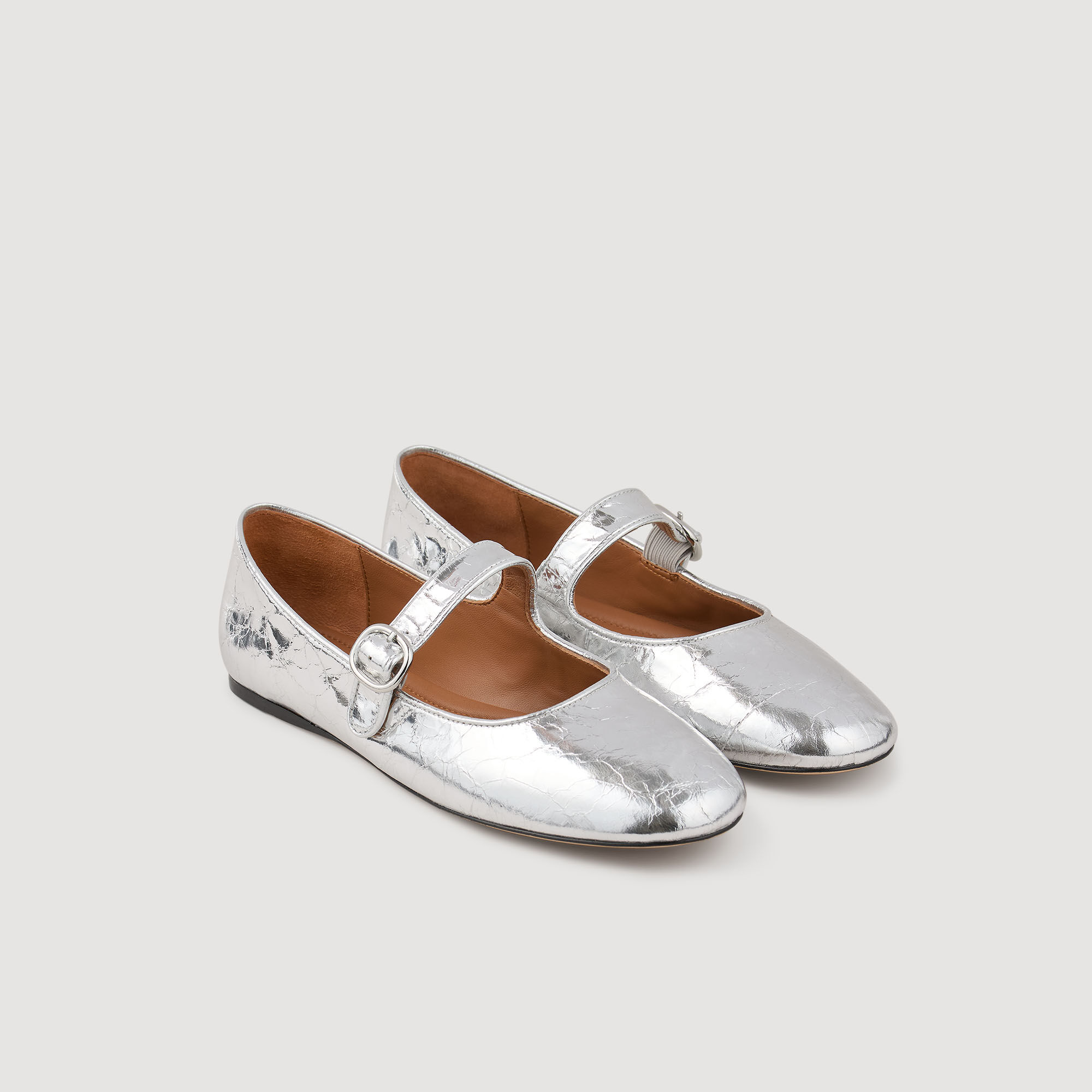 Ballerinas aus Lackleder