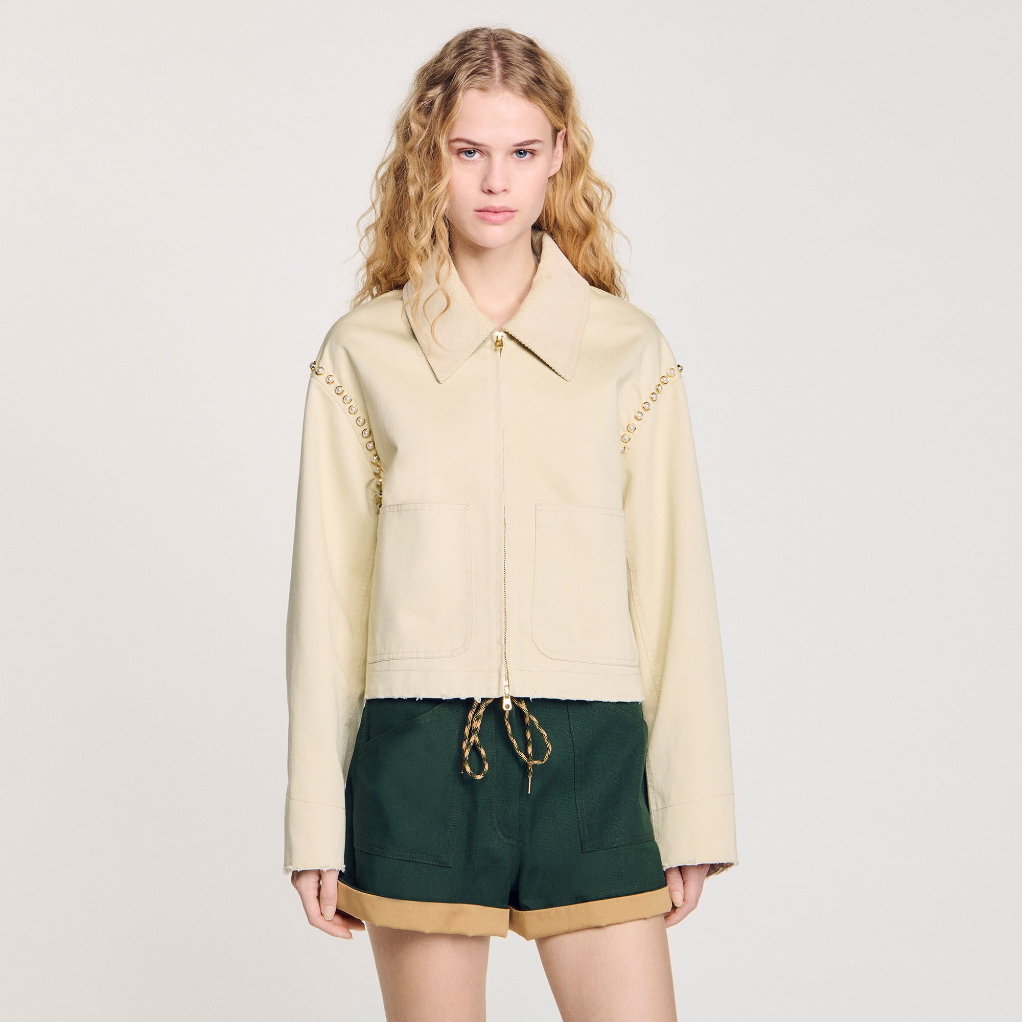 Blouson à détails perlés