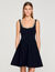 Robe courte à encolure strassée