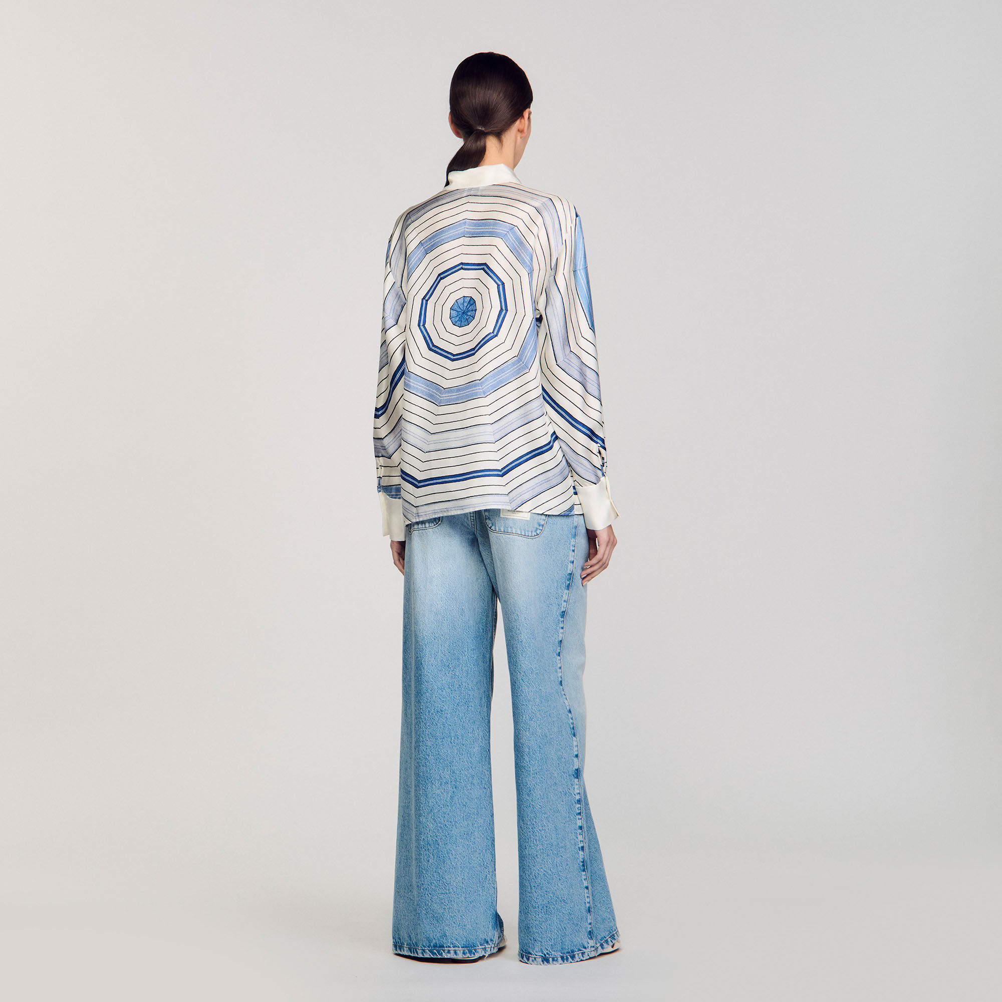 Seidenhemd mit Spiralenprint