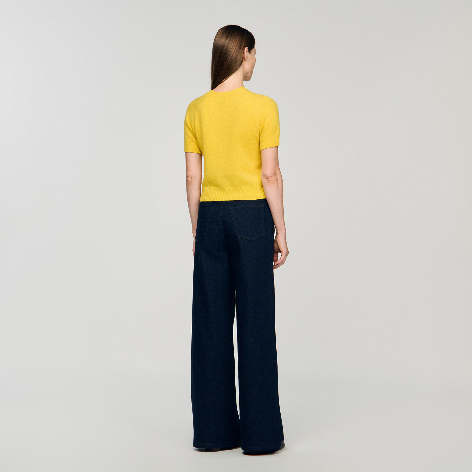Short-sleeve jumper