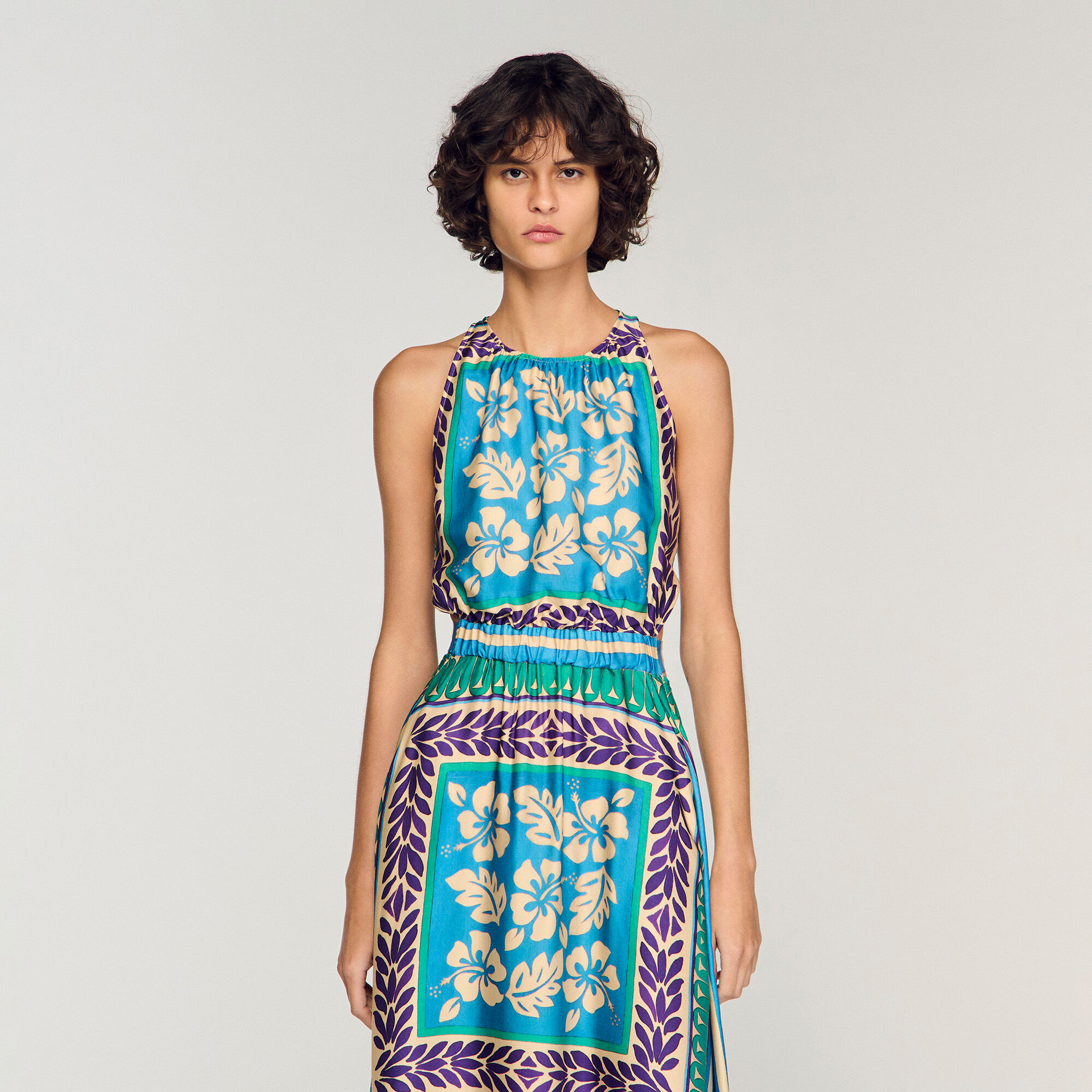 Langes Kleid mit Blumendruck