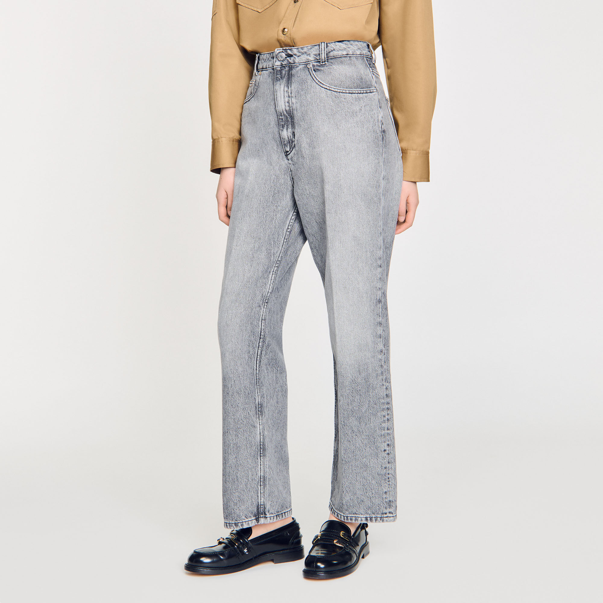 Low-waisted straight-leg jeans