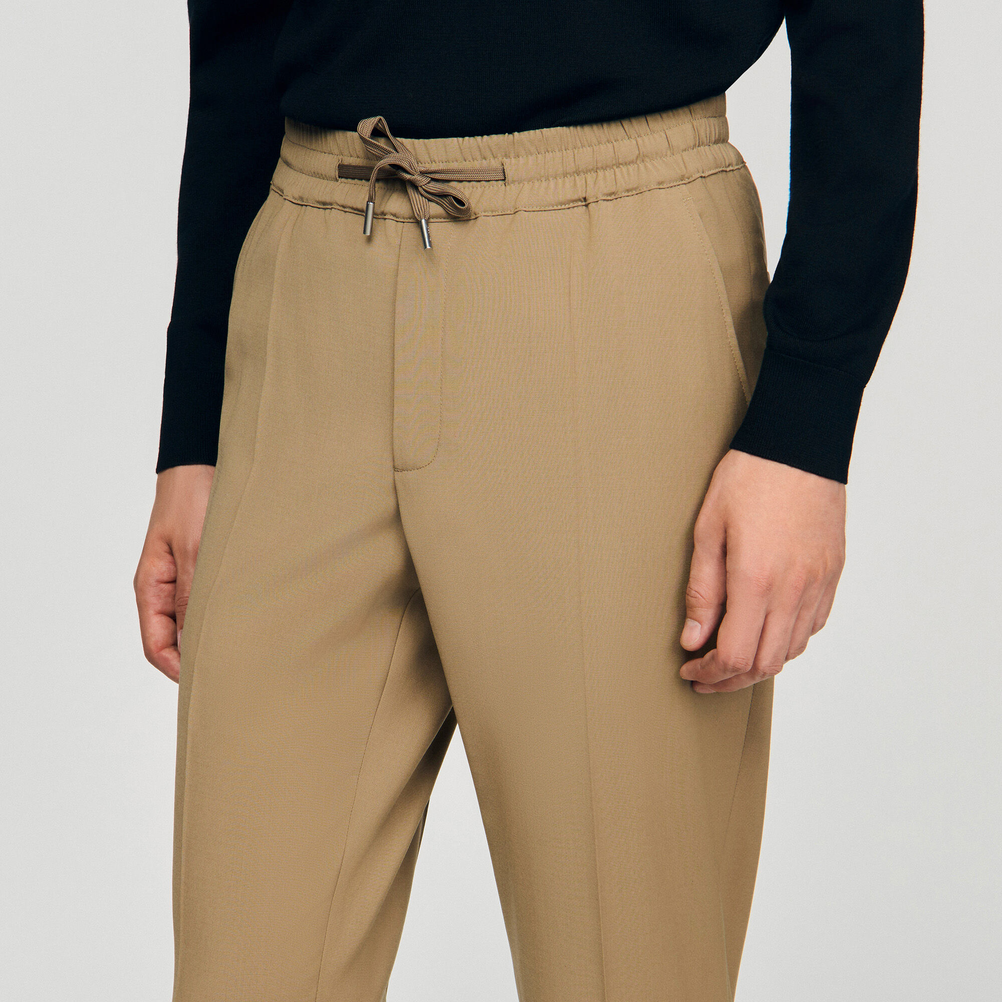 Elastische Hose mit geradem Schnitt