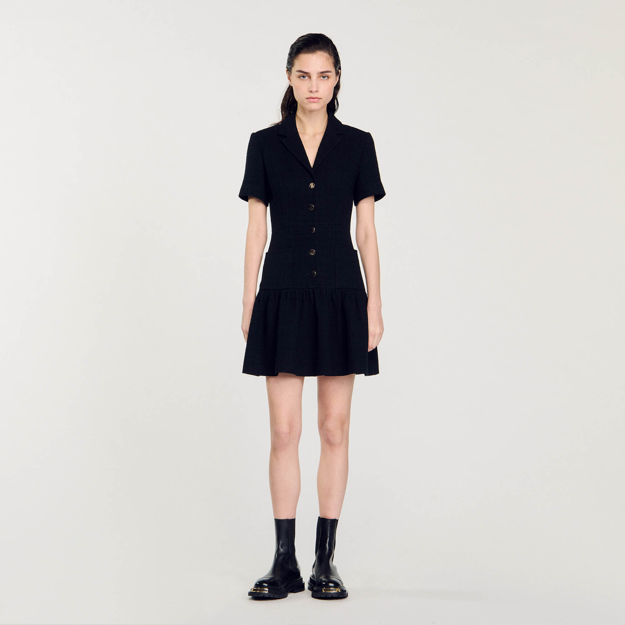 Robe courte en tweed gris noir pour femme Sandro Paris
