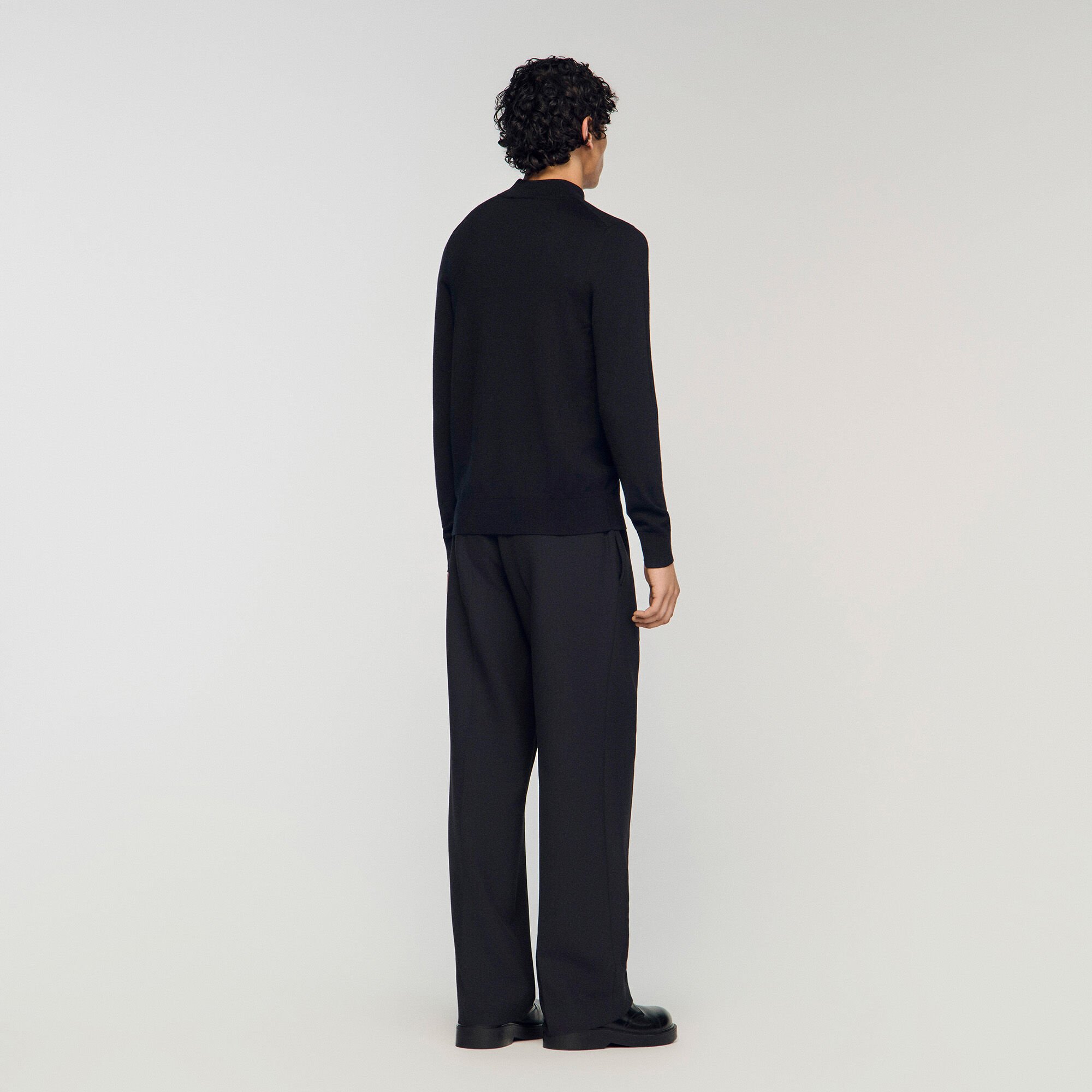 Wollpullover mit Stehkragen