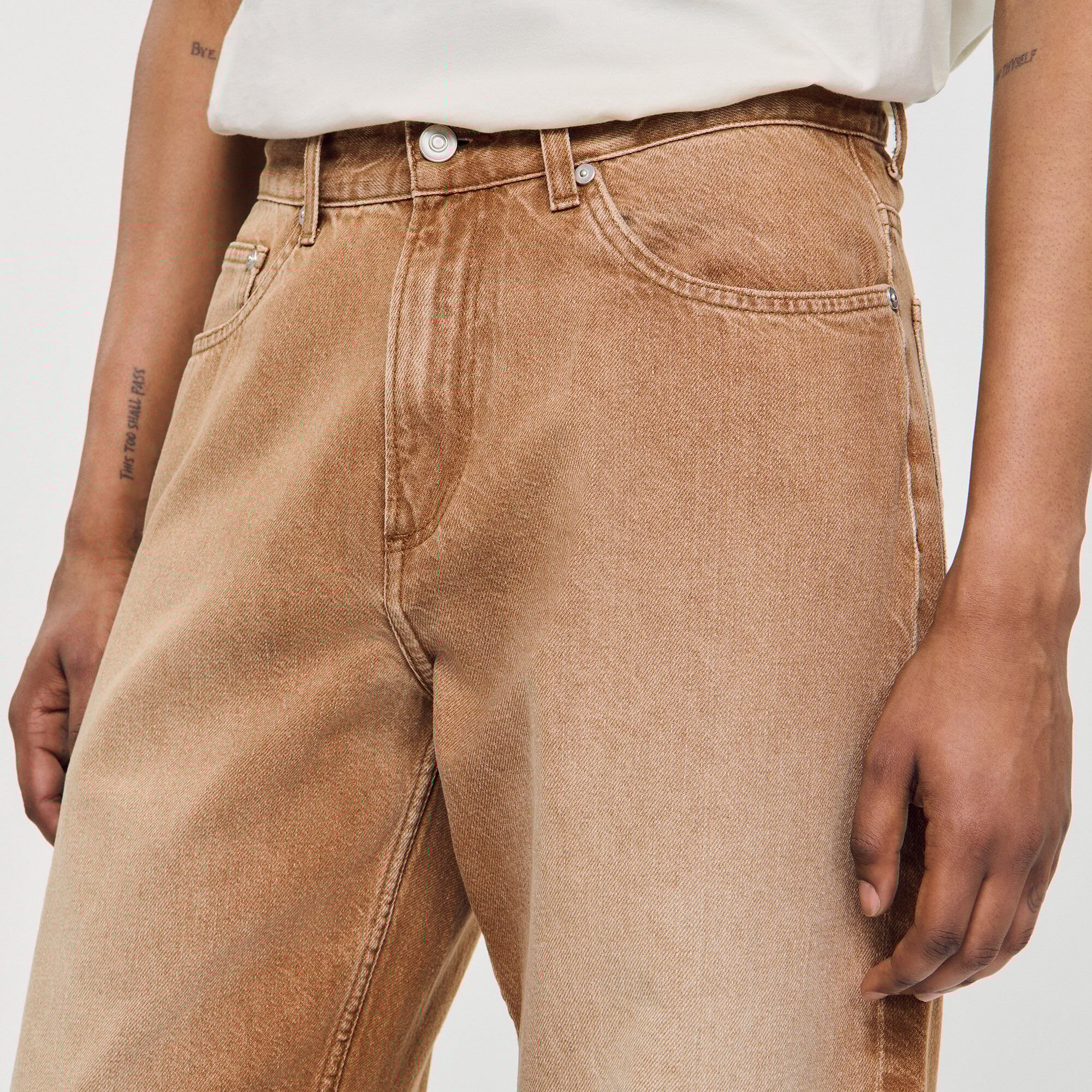 Jean baggy en coton délavé