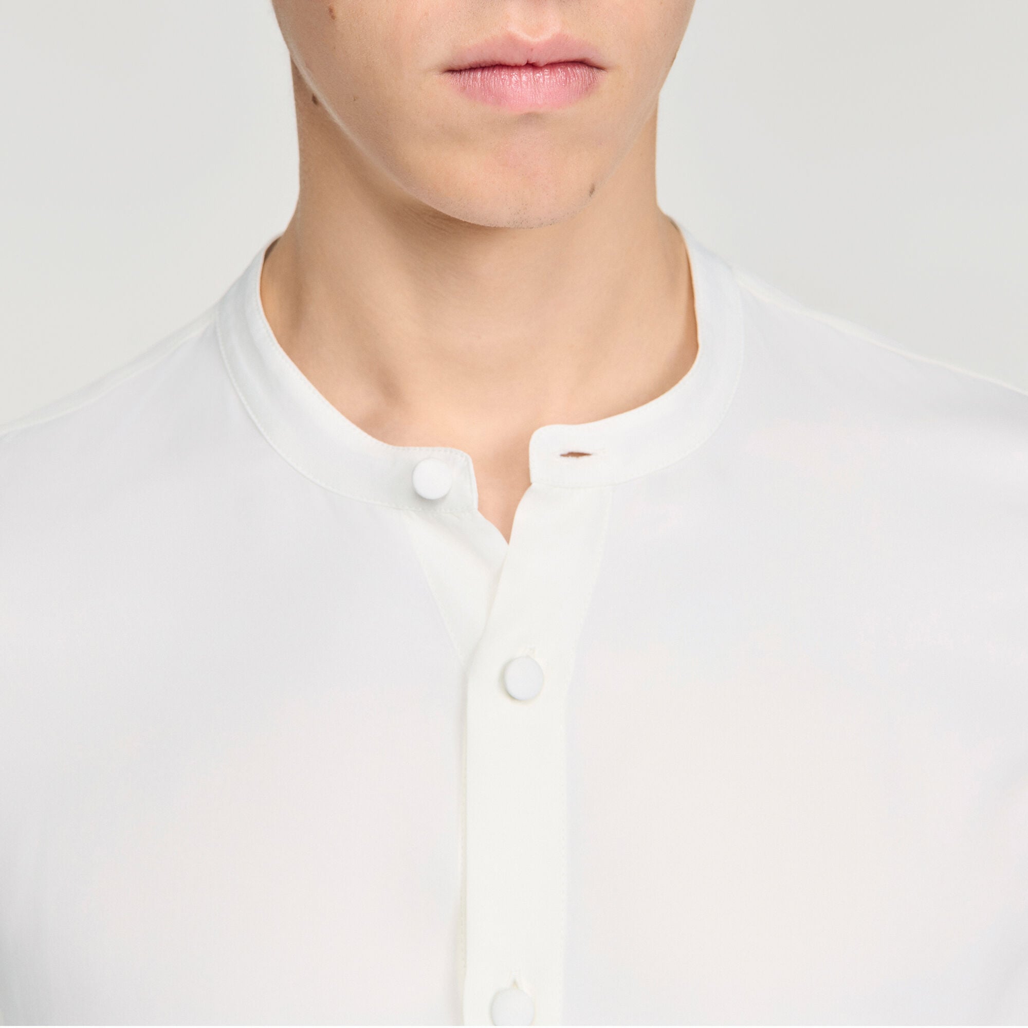 Loose-fit Mandarin collar shirt