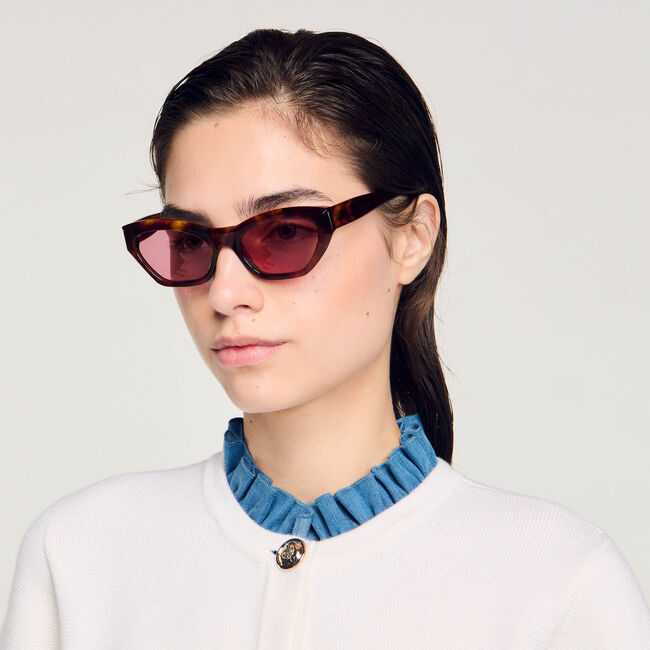 Oval sunglasses