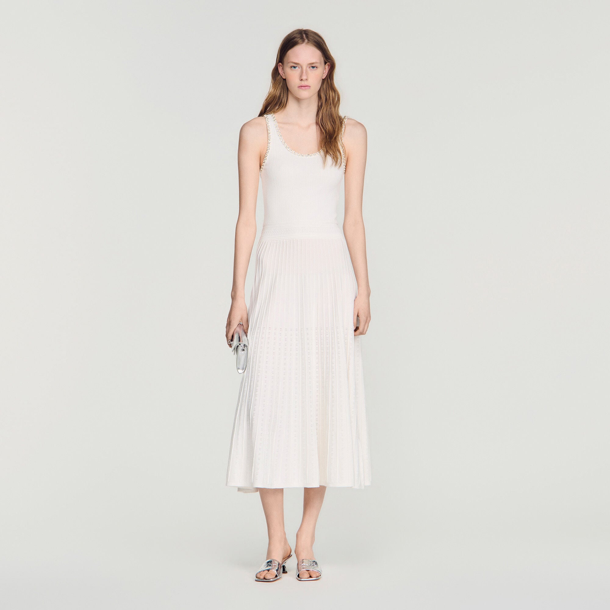 Robe longue en maille strass&eacute;e