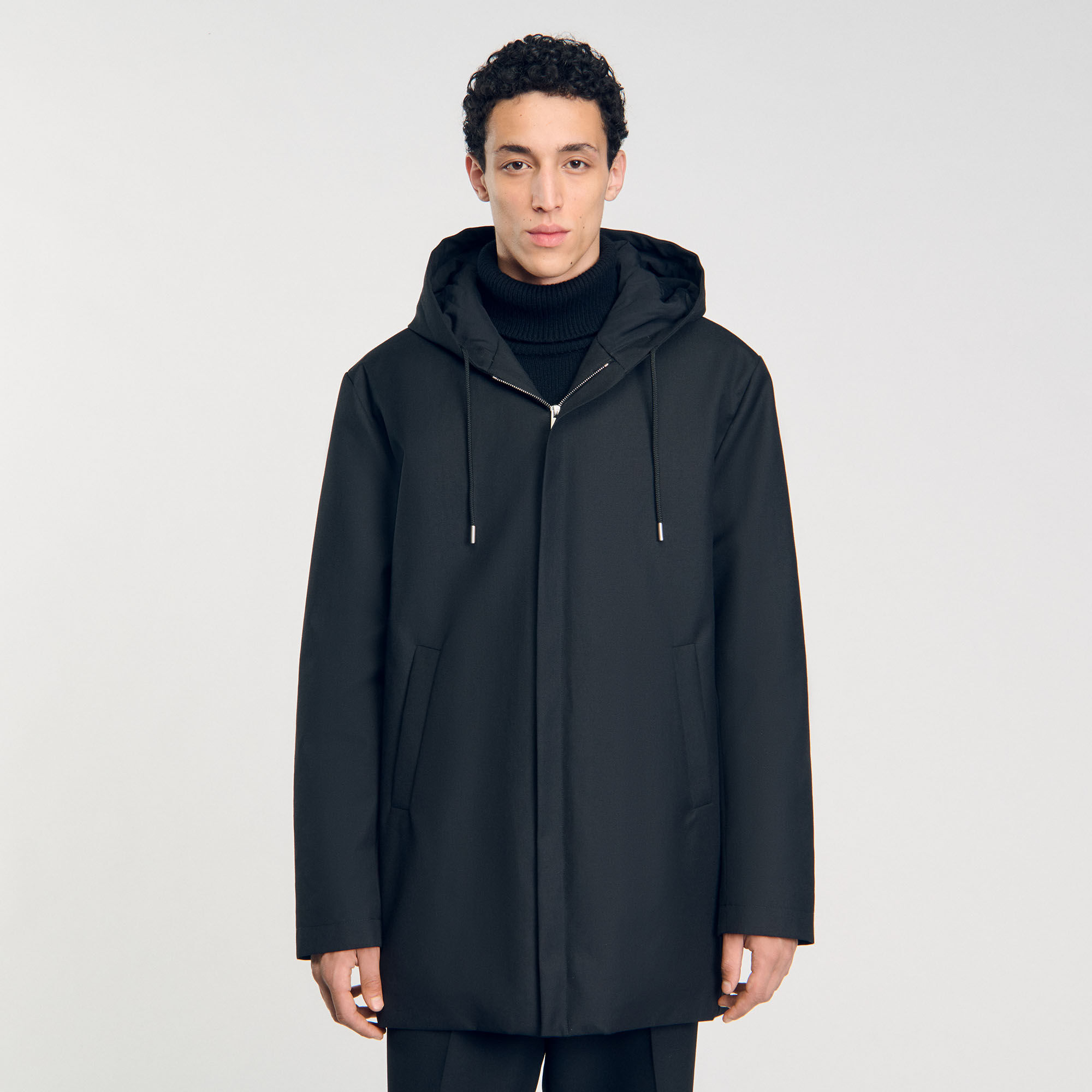 Parka avec capuche et poches Parka avec capuche et poches