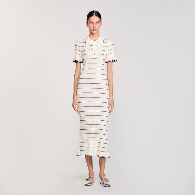 Langes Strickkleid mit Polokragen