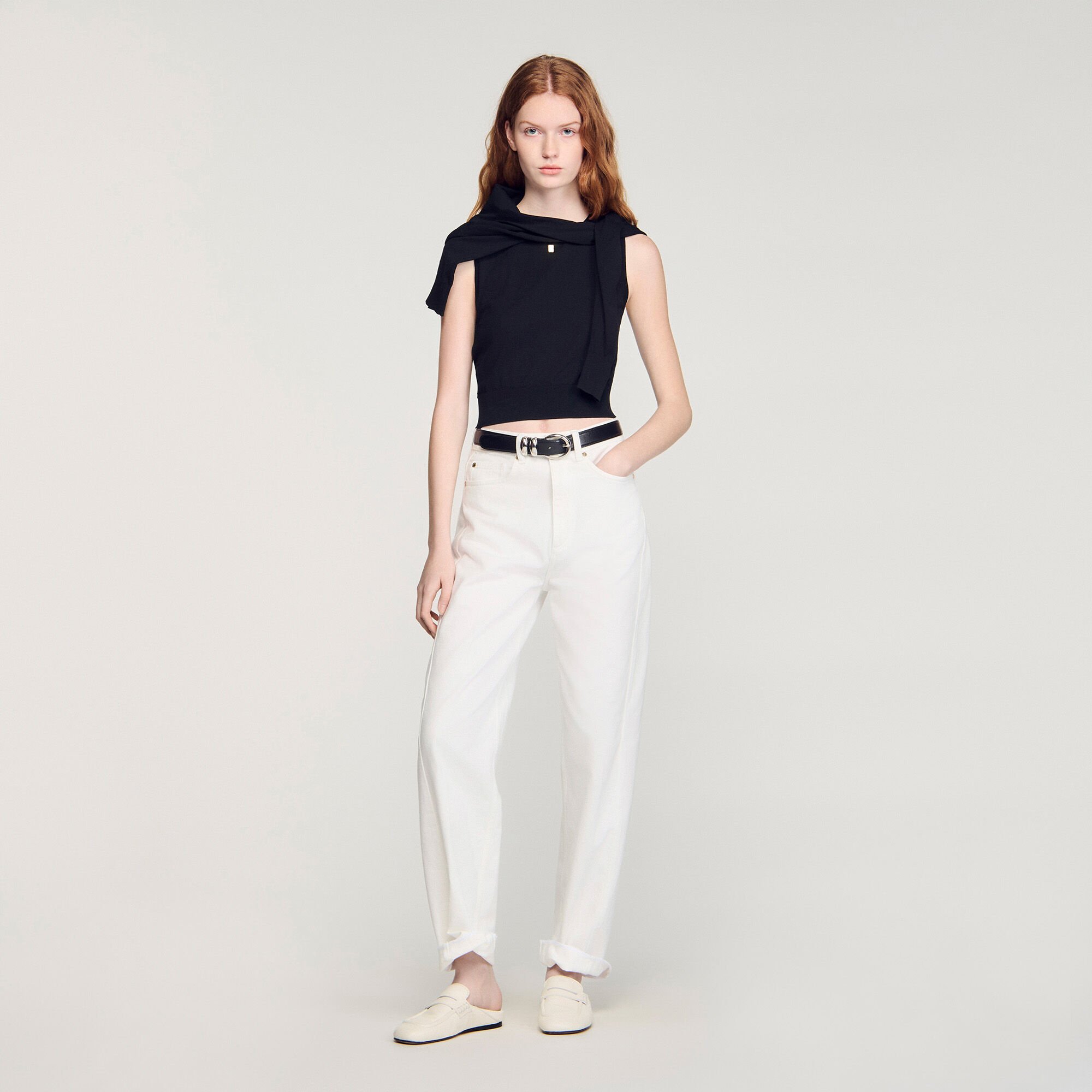 Pull court sans manches en maille