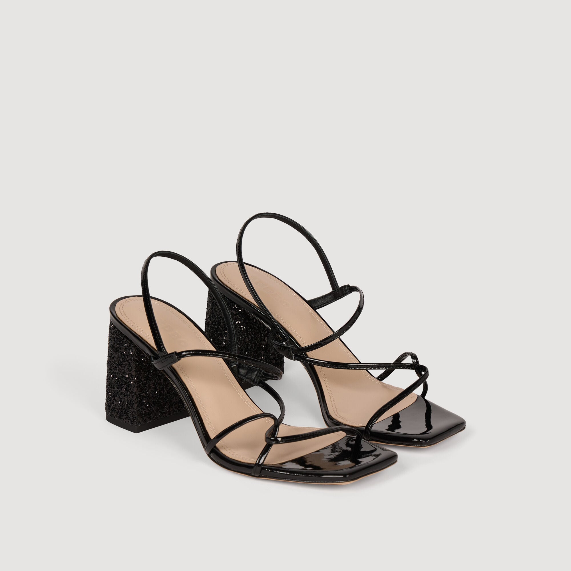 Sandales &agrave; talon paillet&eacute;