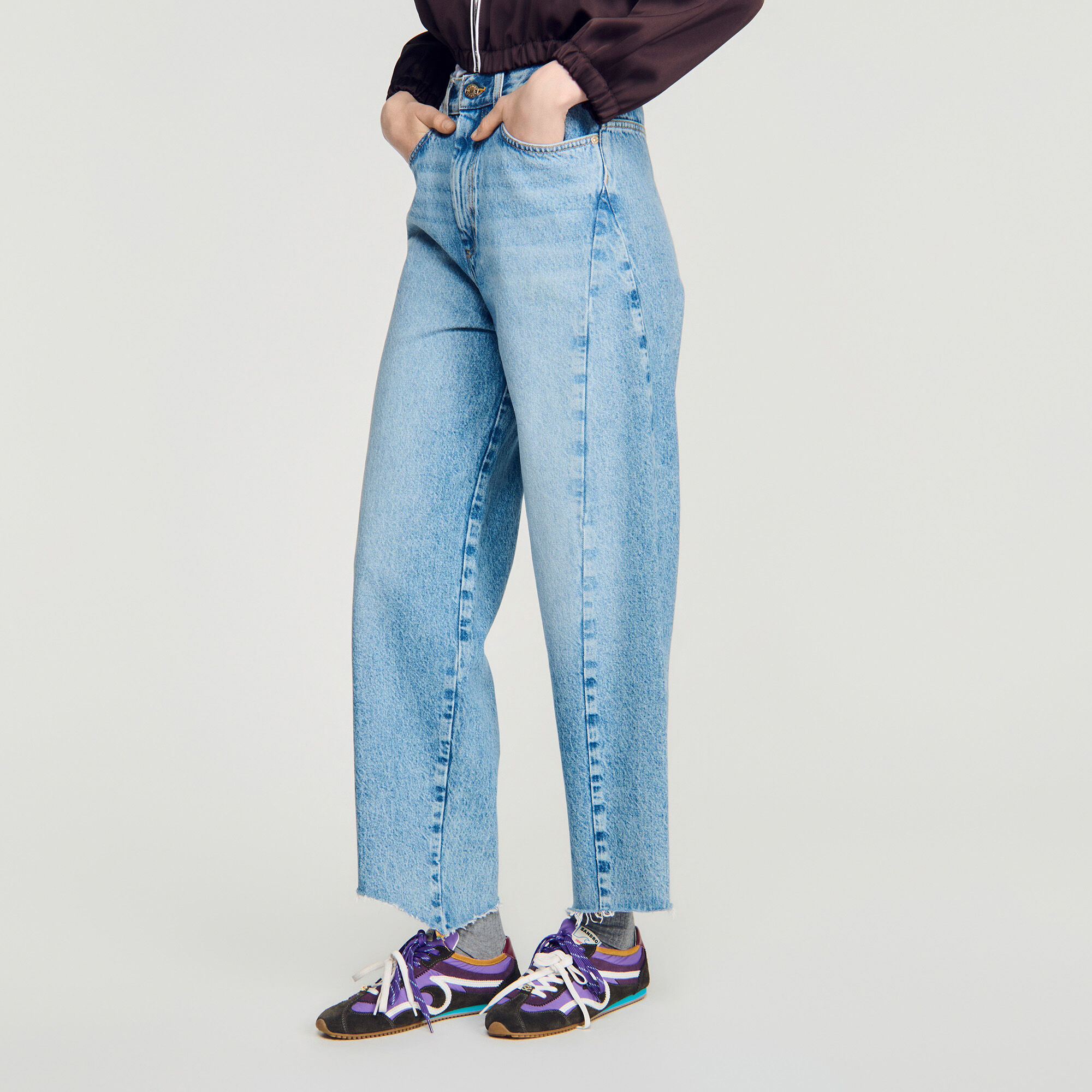 Mixed-material Light Wave trainers