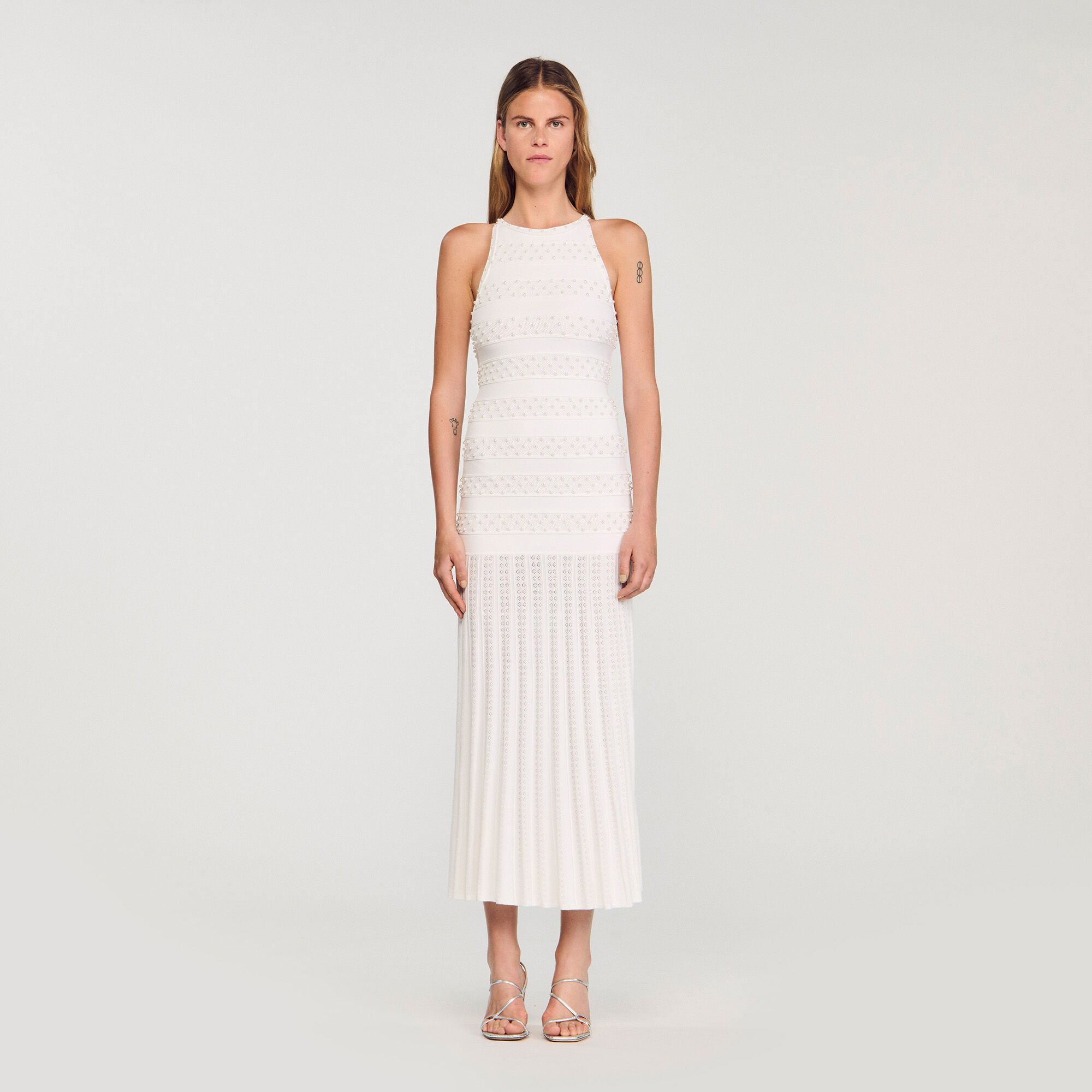 Robe longue perlée