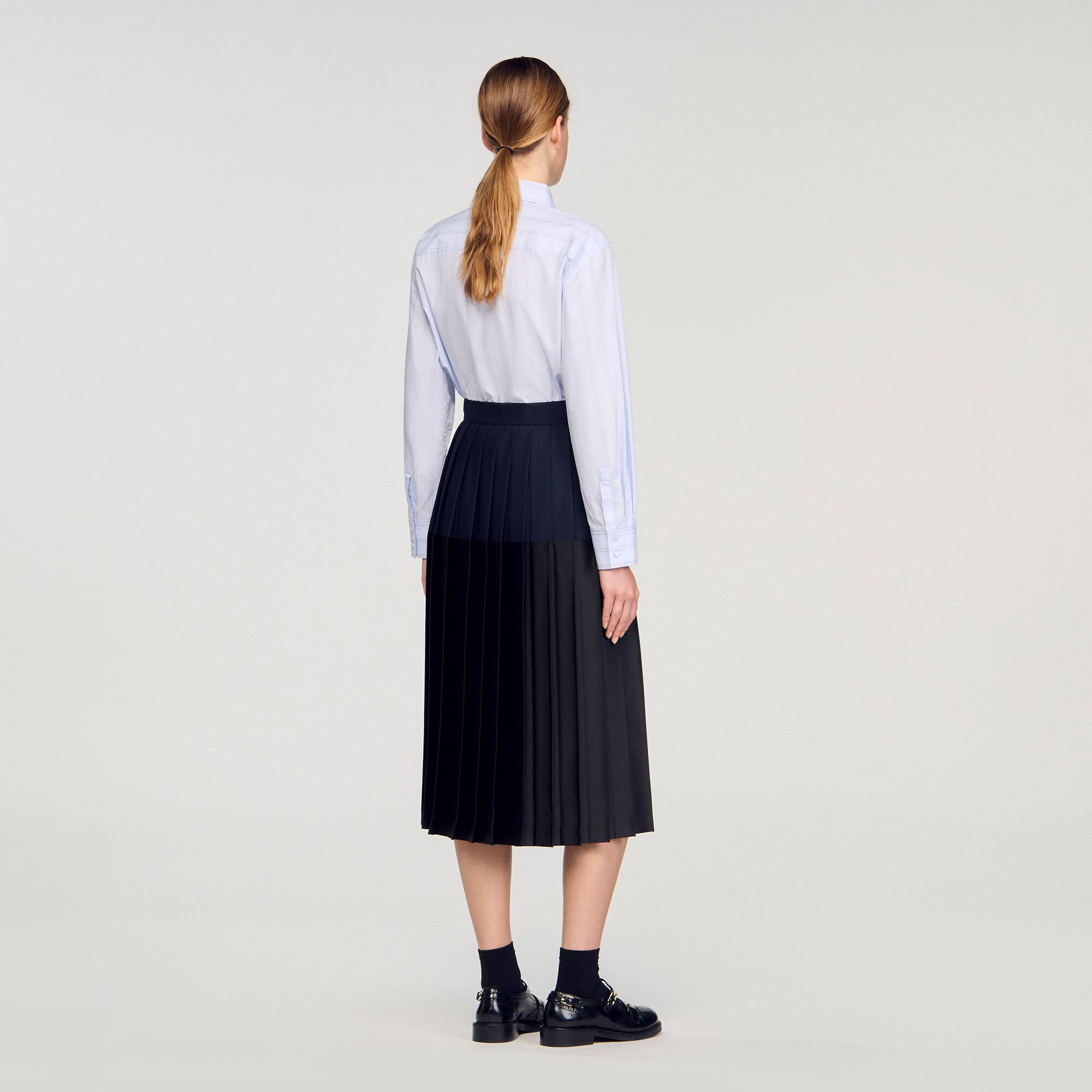 Long pleated skirt