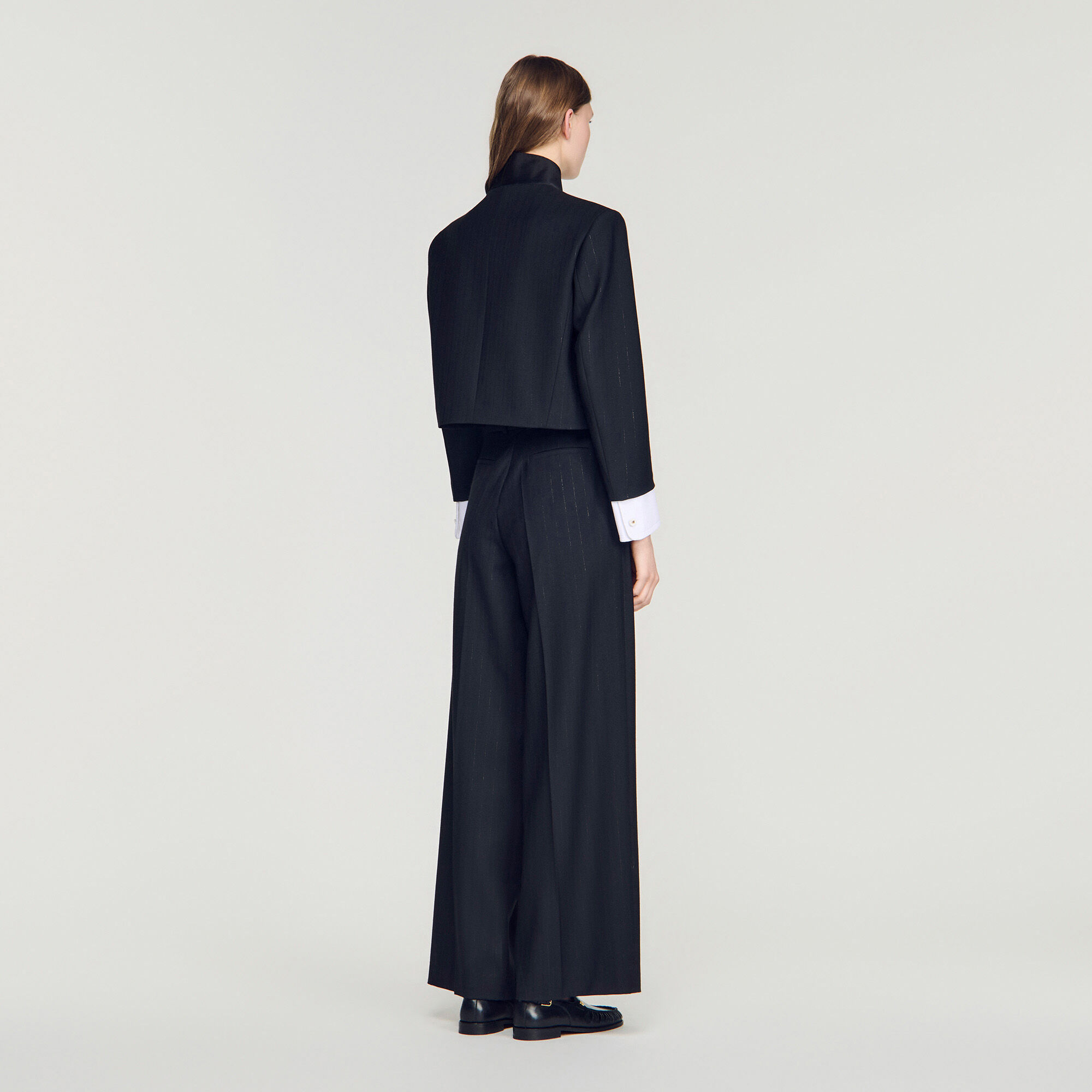 Veste courte &agrave; col montant