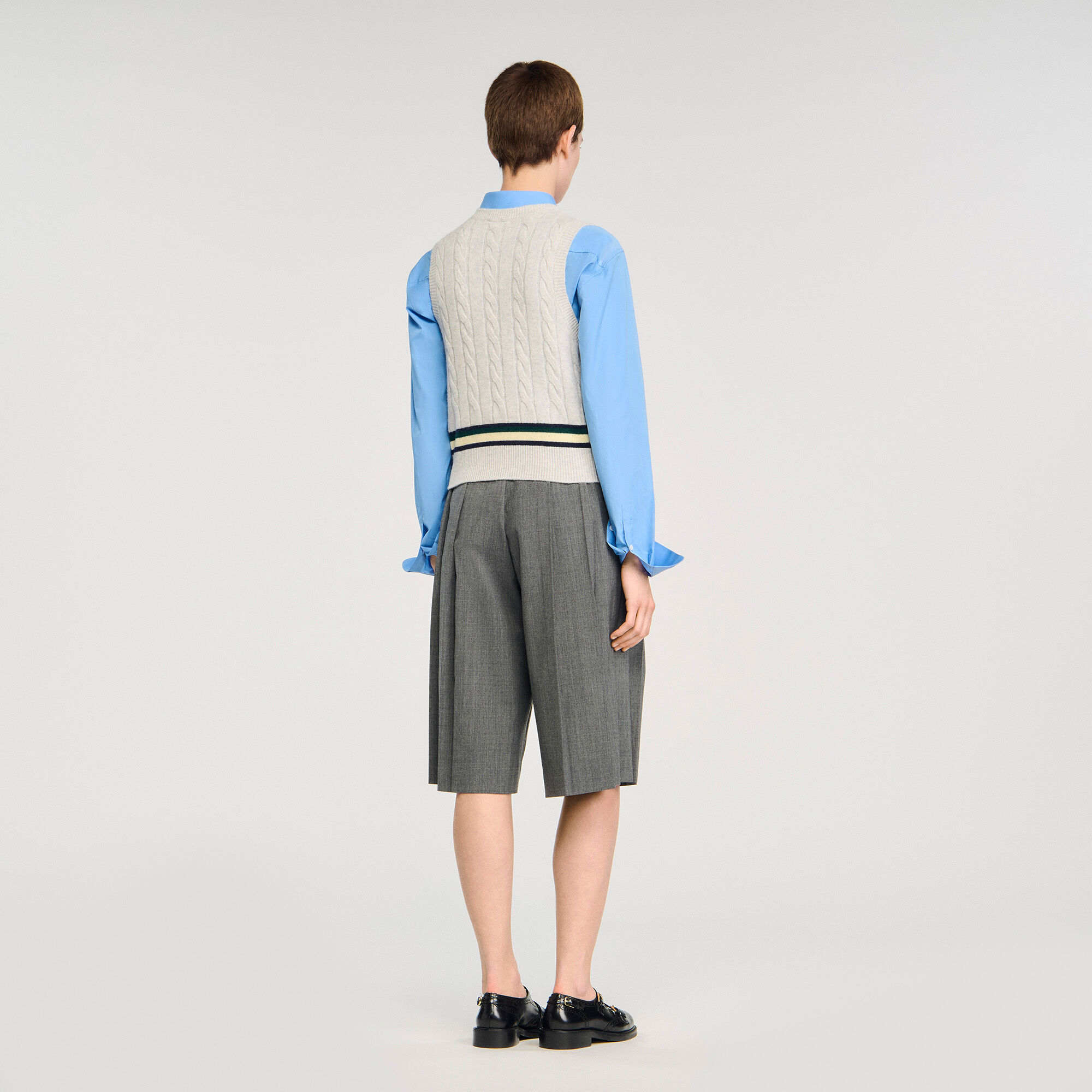 Pull court sans manches