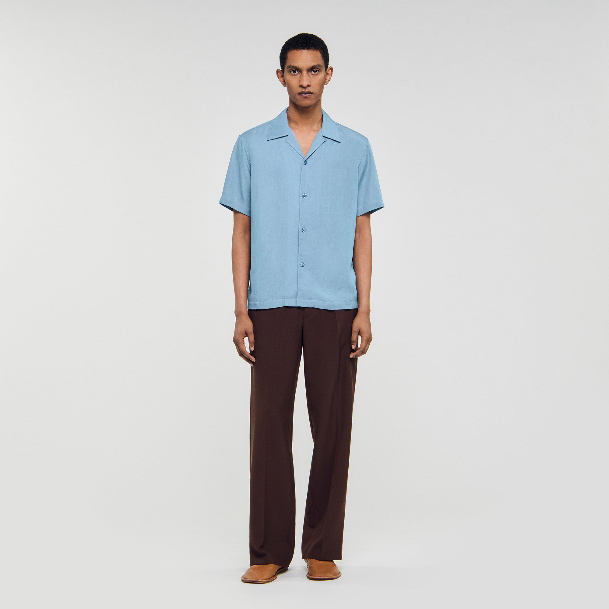 Short-sleeved shirt