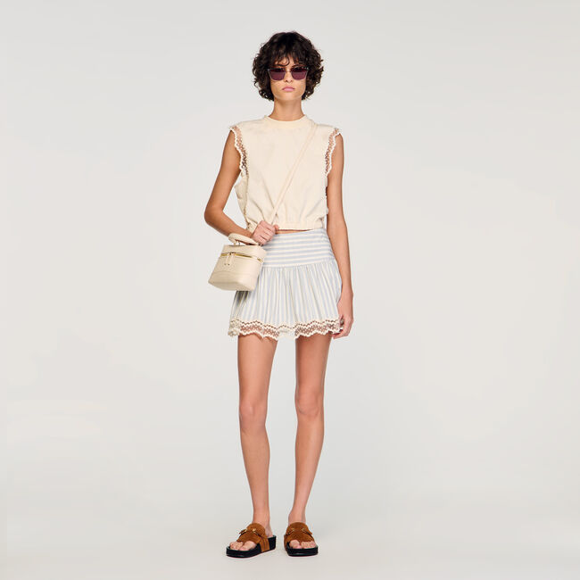 Cropped cotton T-shirt with lace