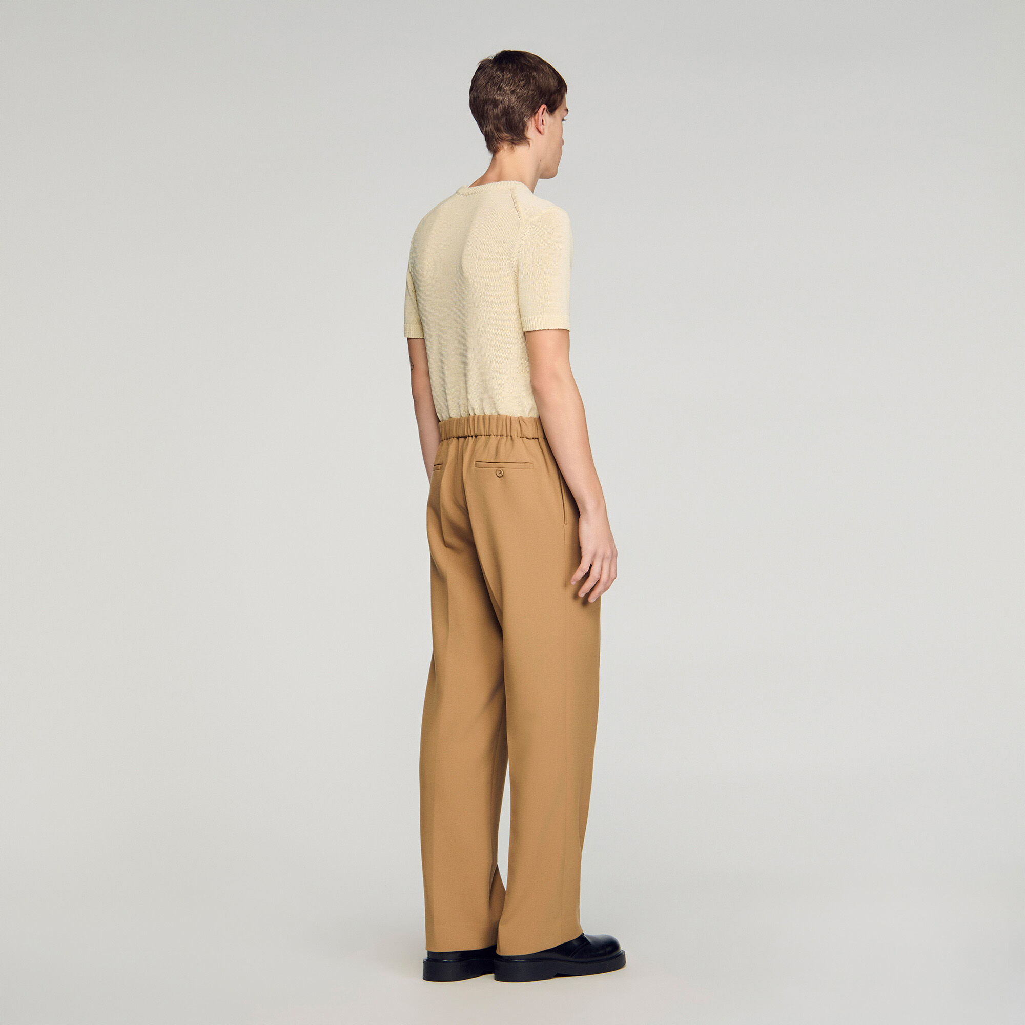 Wide-leg trousers