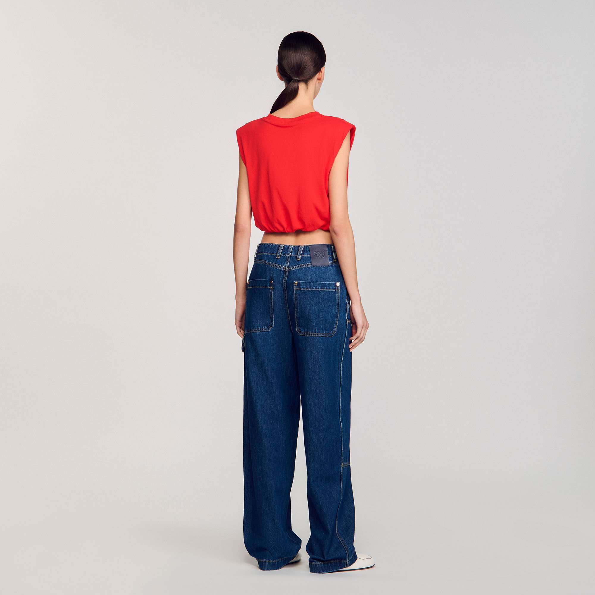 Kurzes drapiertes T-Shirt